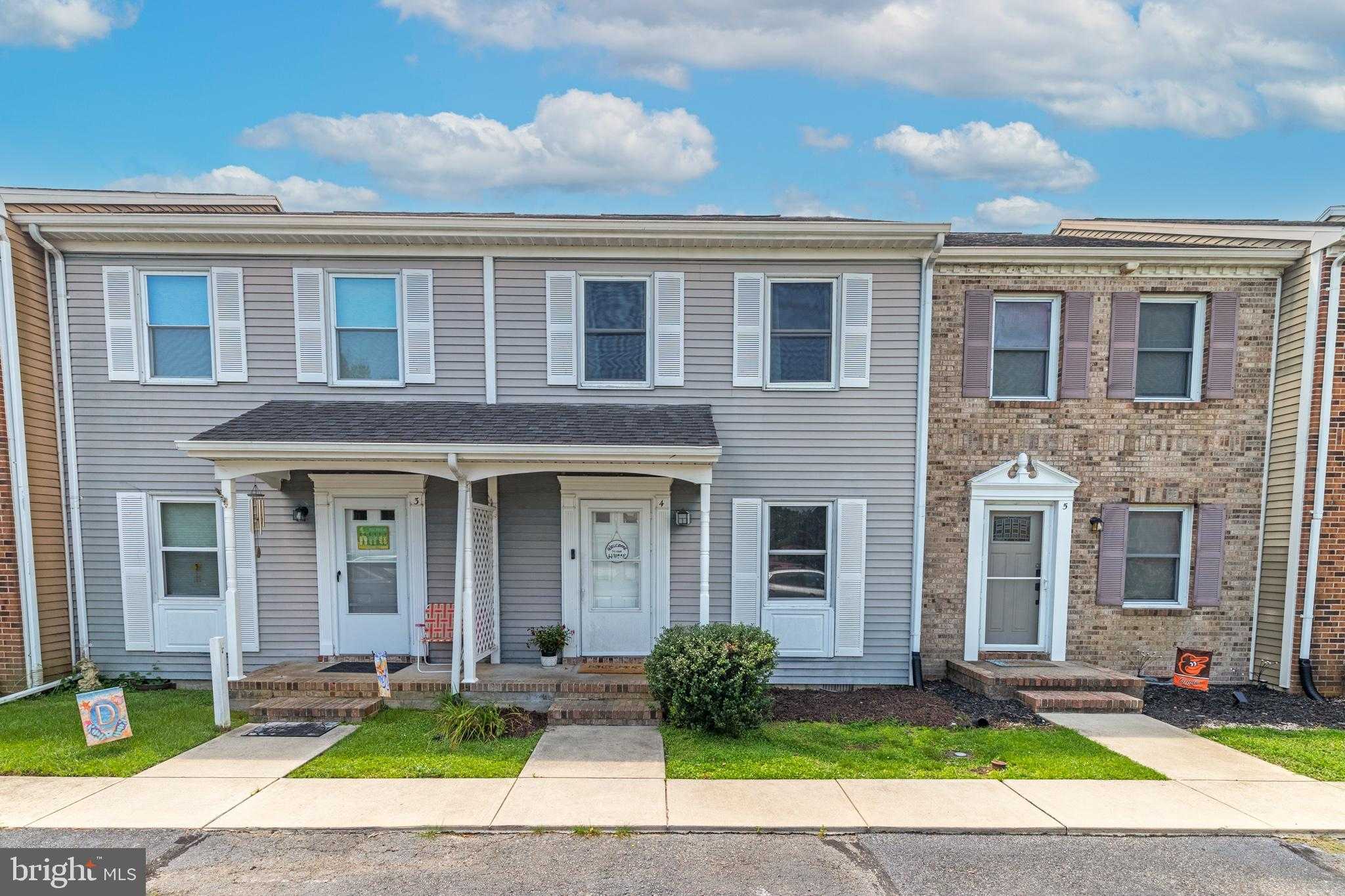 4 Franklin Sq photo 55