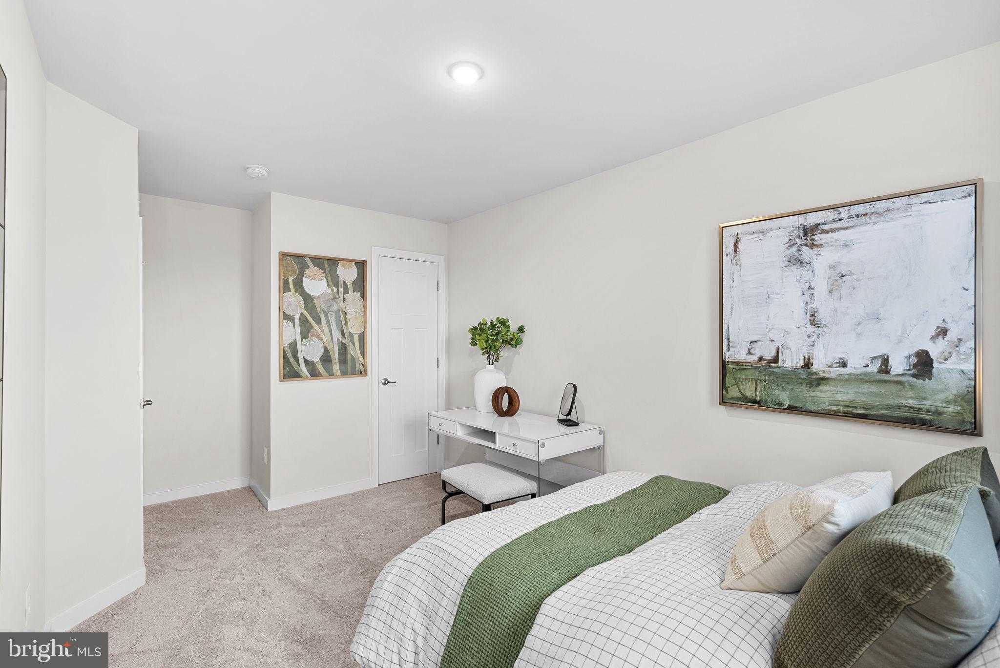 200 Huntwellwest Blvd photo 36