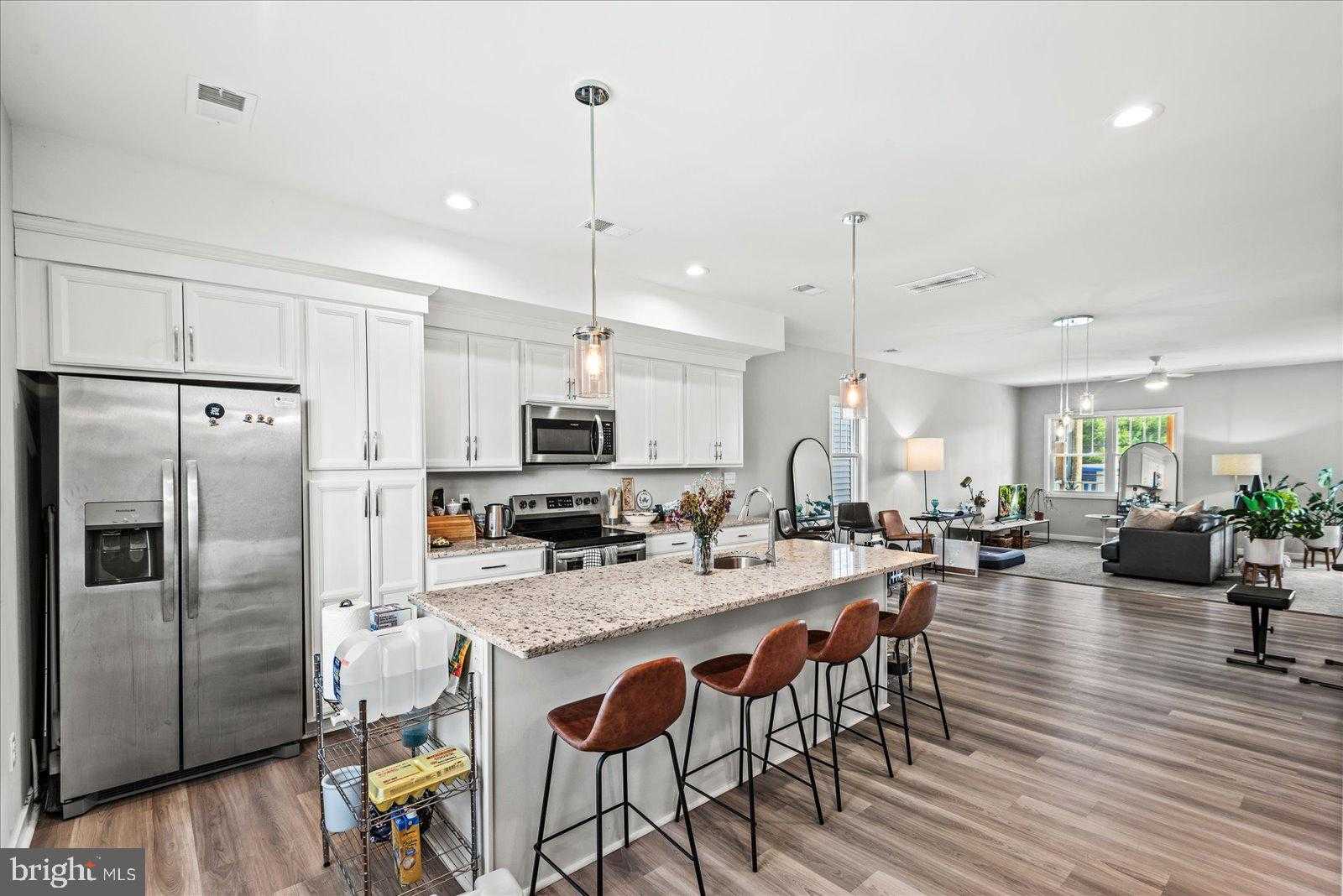 227 Wilder Ave photo 11