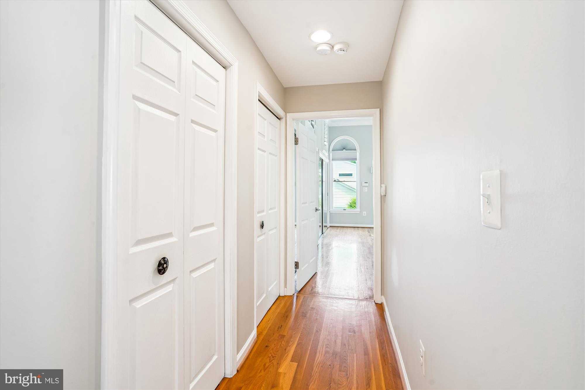 13601 Valley Dr photo 3