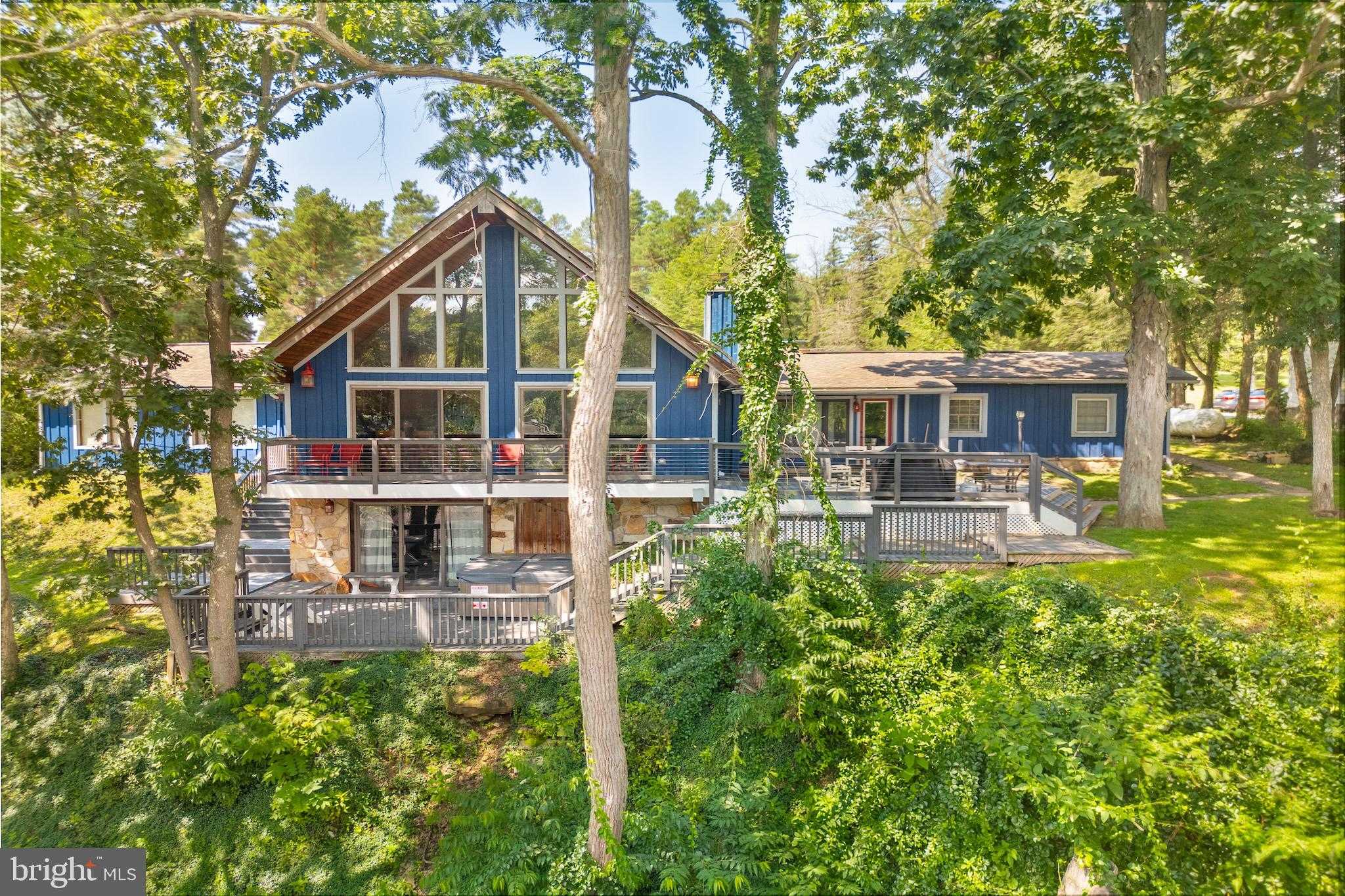 82 Landmark Dr # 4 photo 3