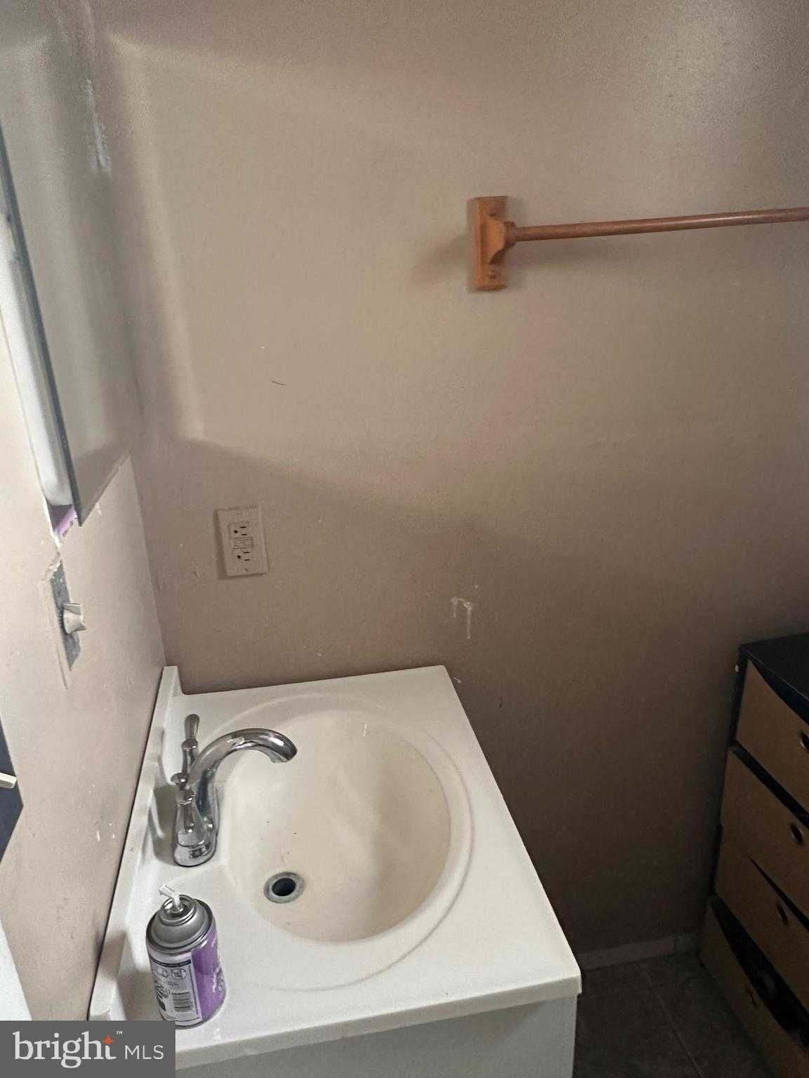 2835 N 12th St photo 17