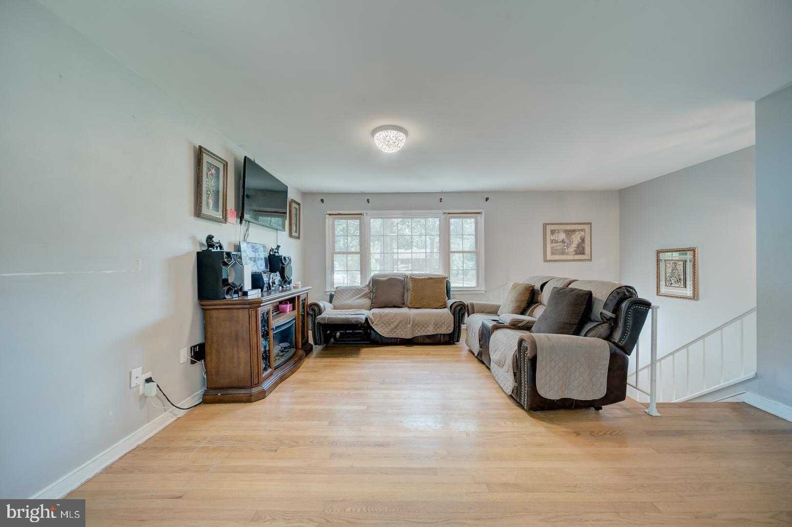 1011 Ficklen Rd photo 7