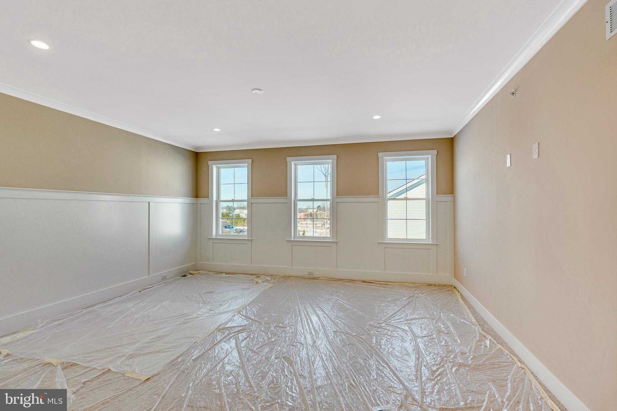 42 Emery Ln photo 11