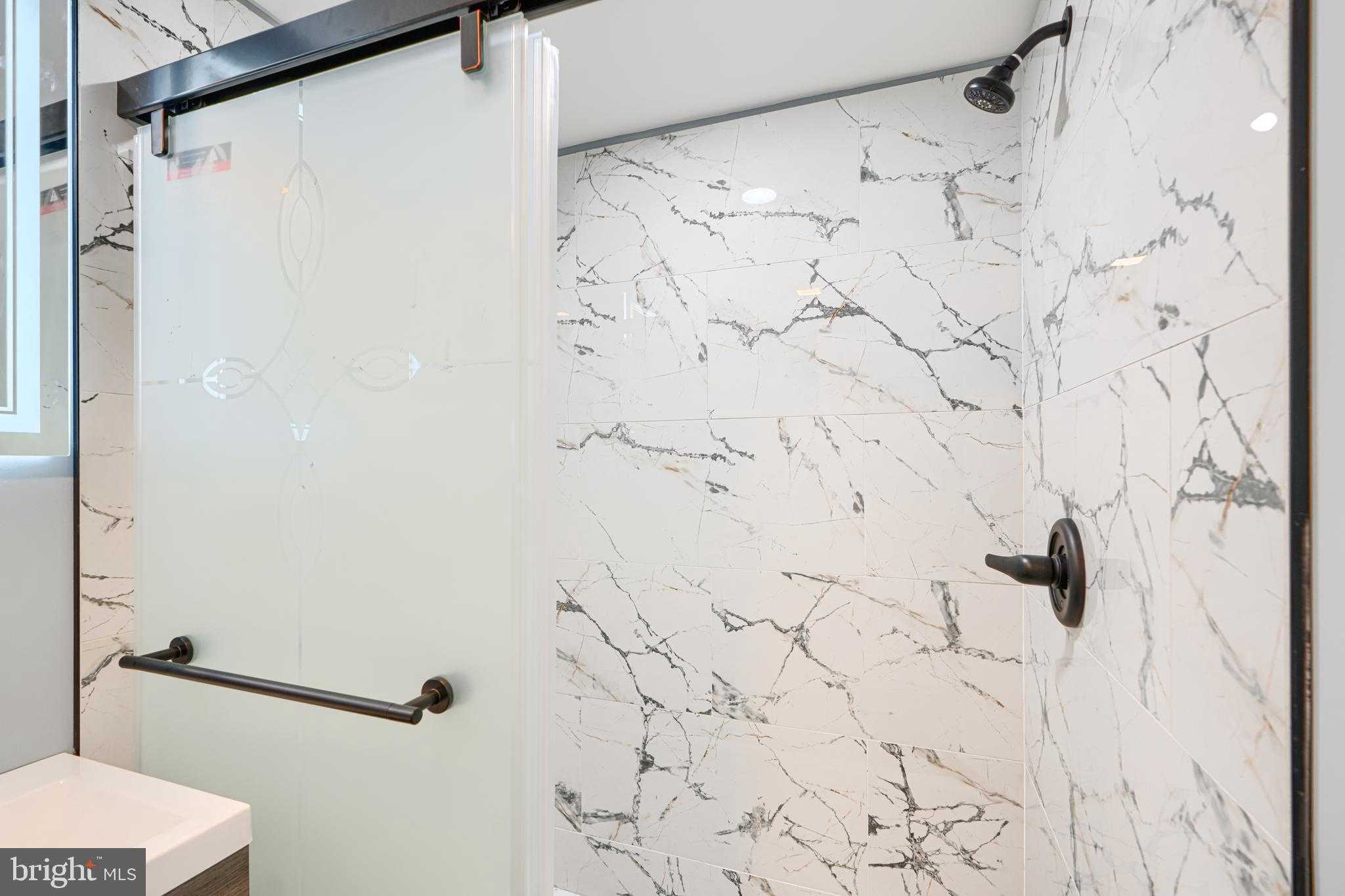 5201 Beaufort Ave photo 42