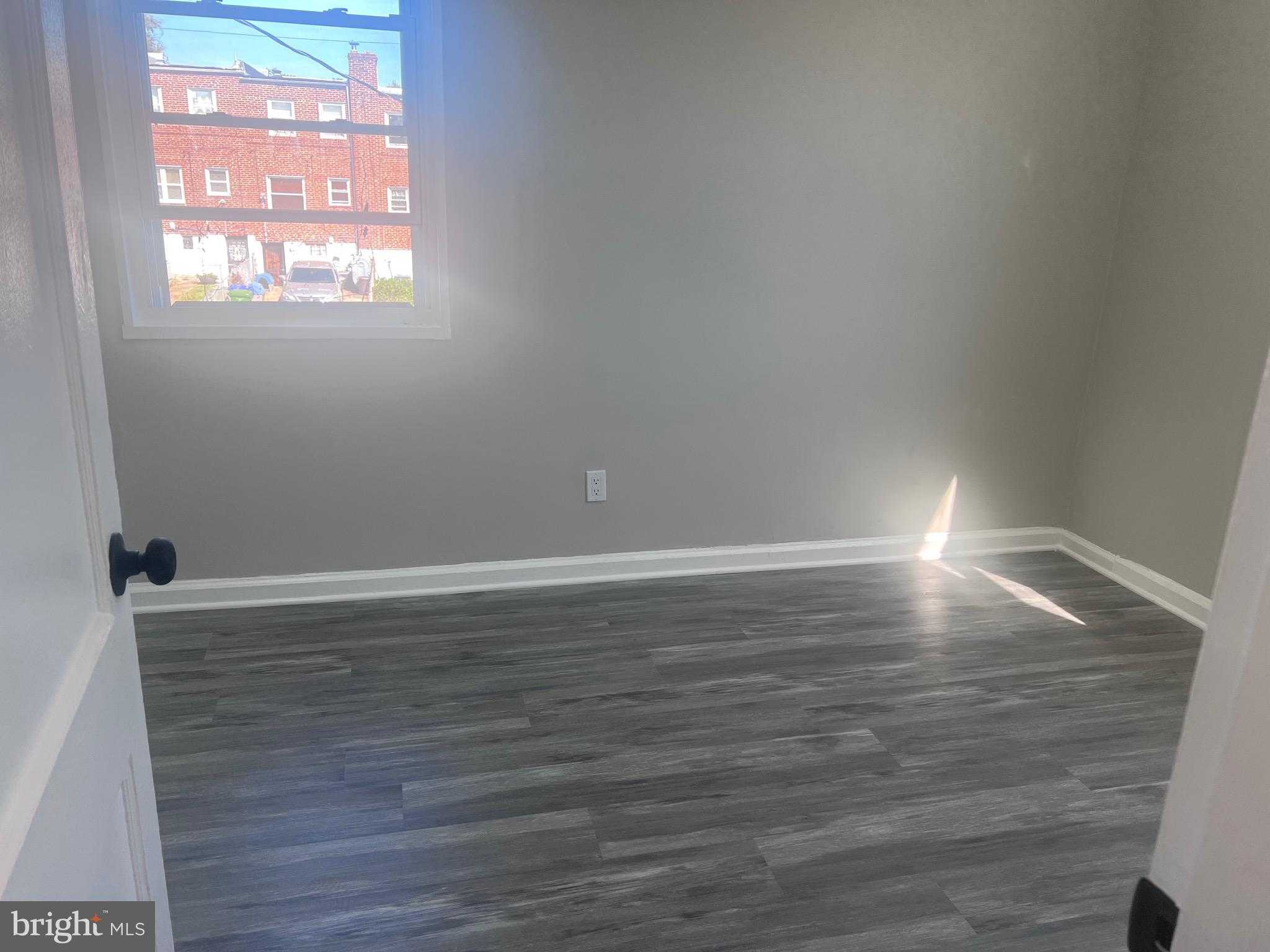 4100 Colborne Rd photo 5