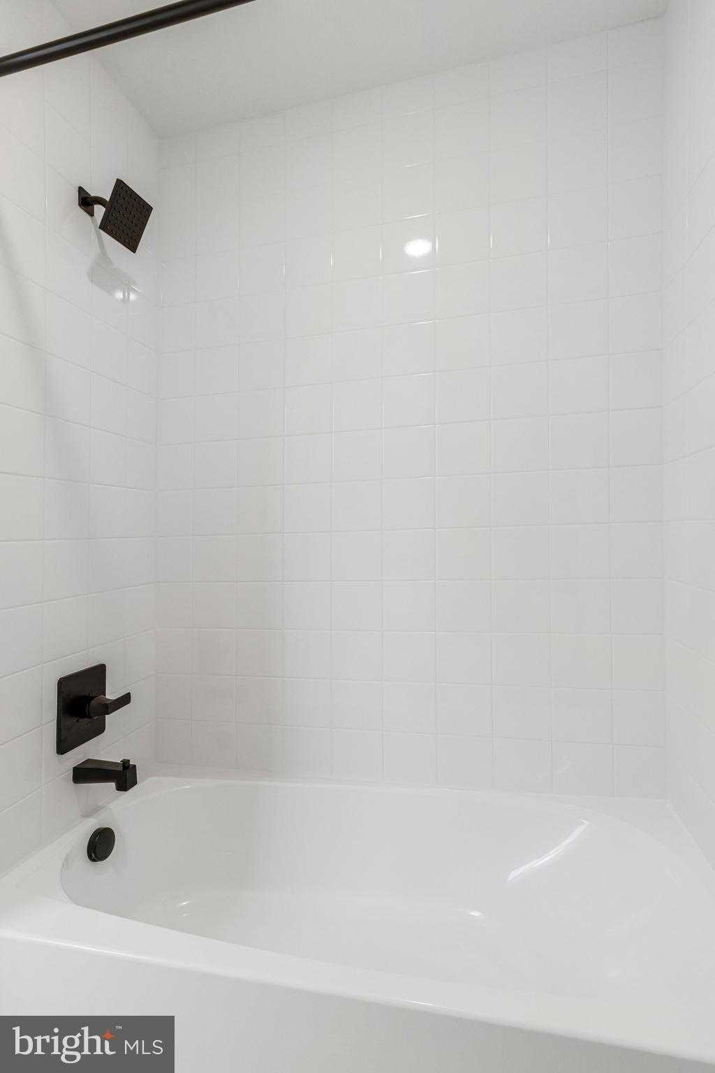 2013 Saint James Rd photo 42