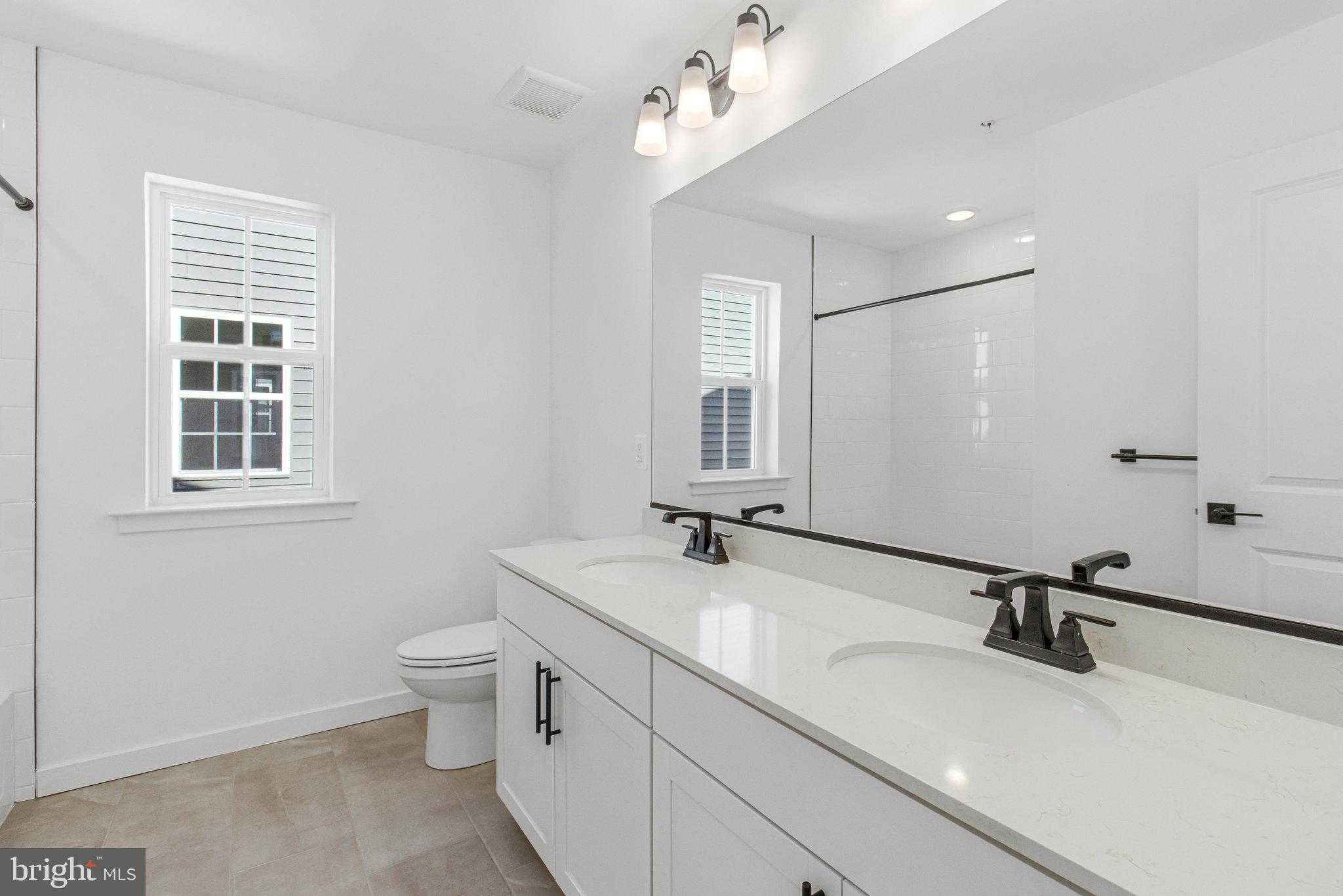 5722 Howard Dr photo 35