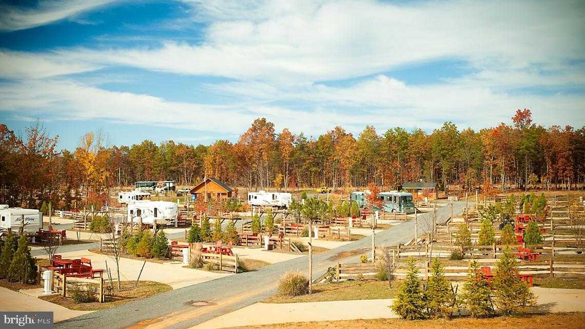 260 Oakmont Dr photo 10