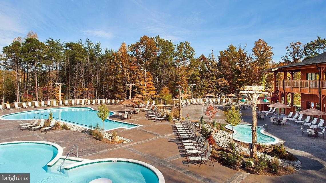 260 Oakmont Dr photo 12