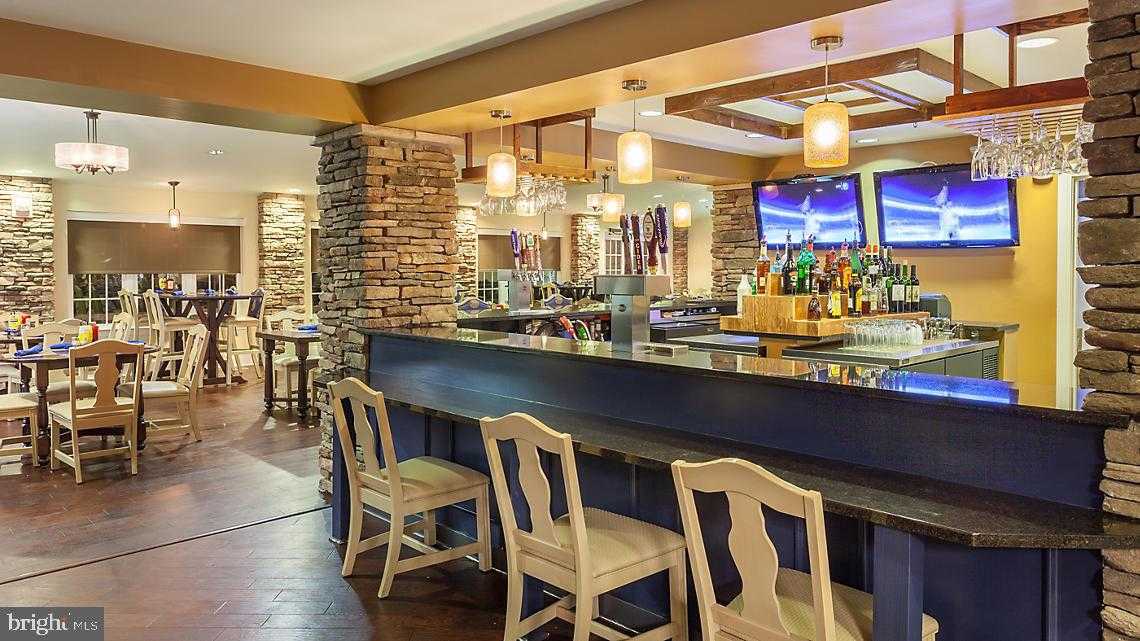 260 Oakmont Dr photo 19