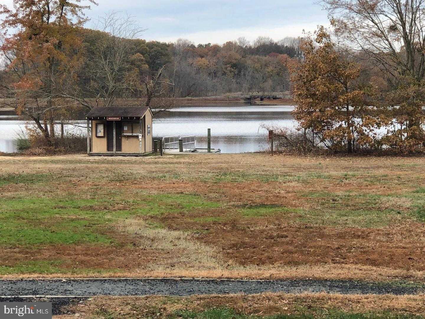 8 W Liberty St photo 49