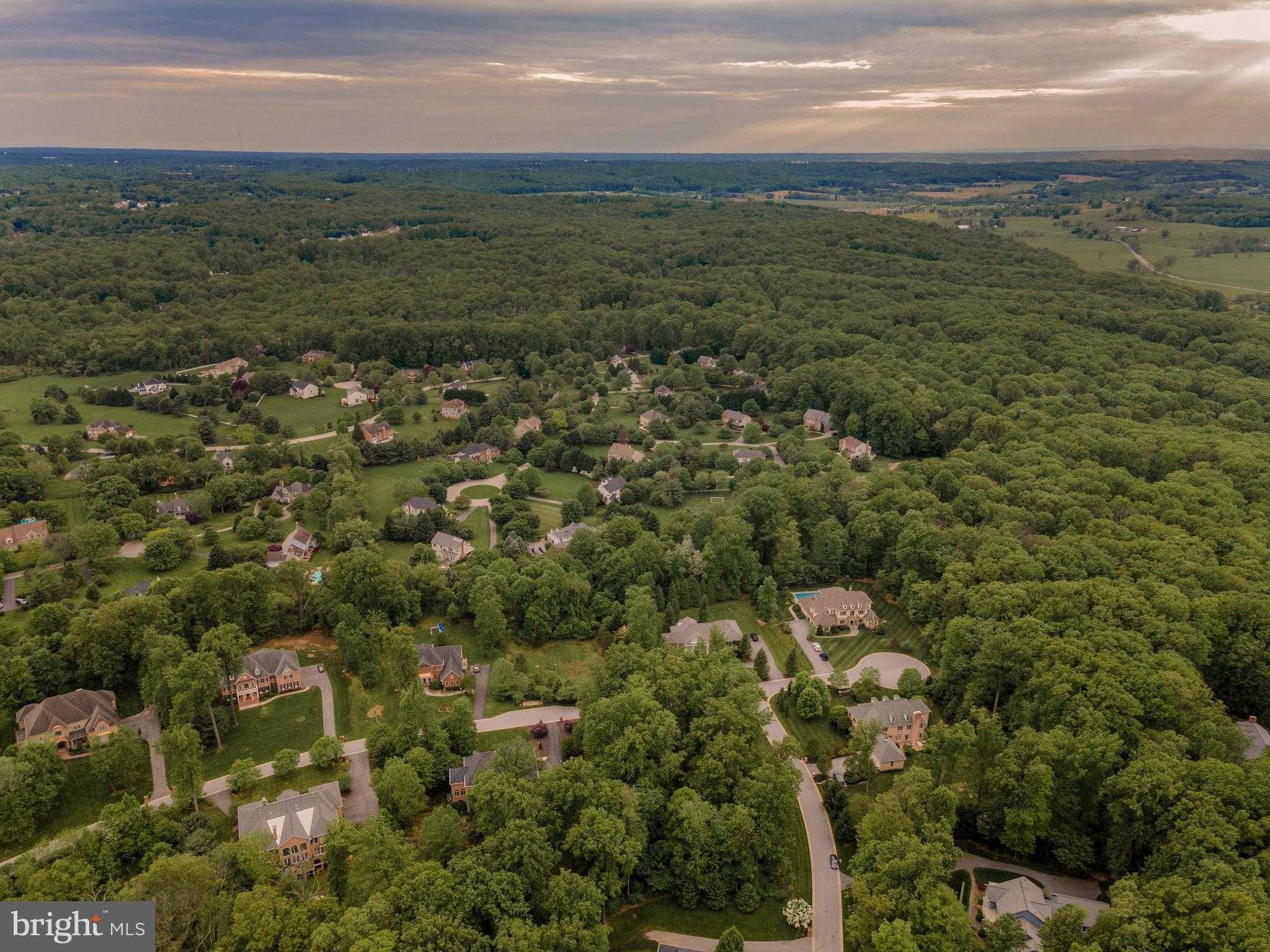 1 Norfolk CT photo 4