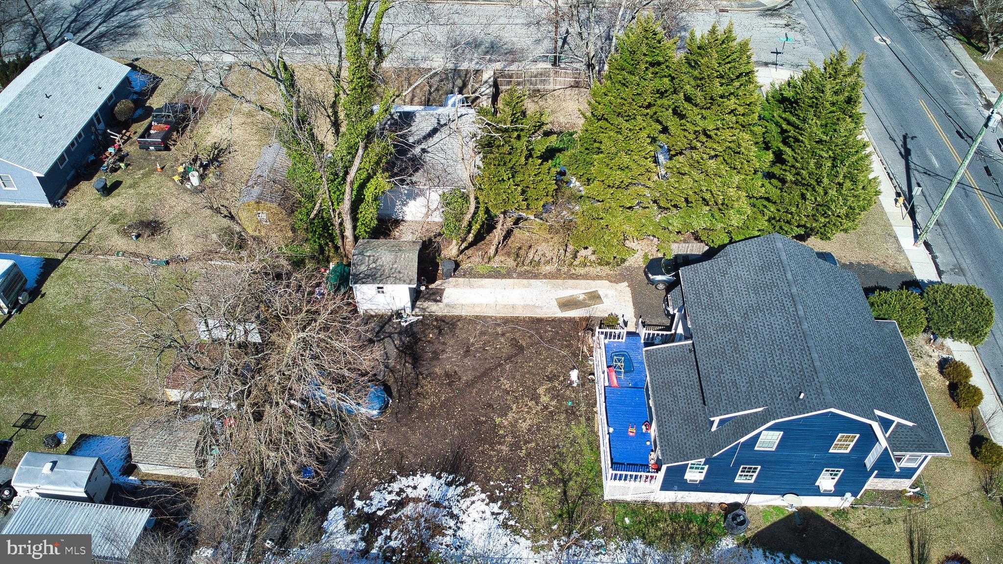 430 Priscilla St photo 9