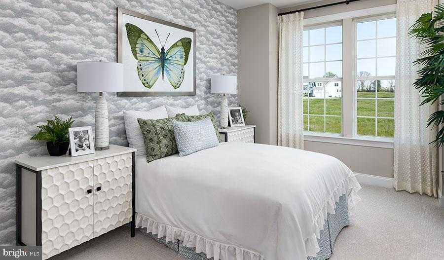 2007 Saint James Rd photo 7