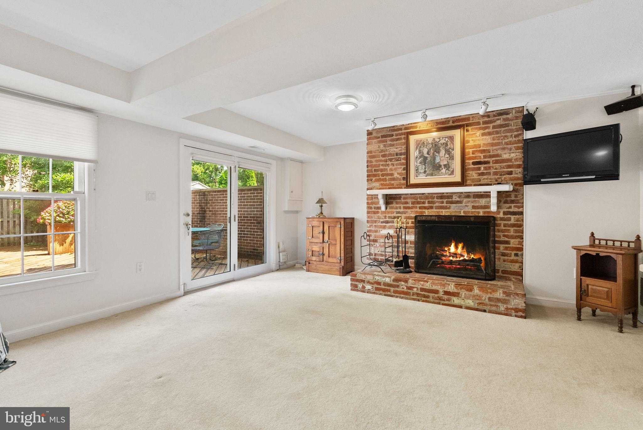 6323 Barrister Pl photo 21