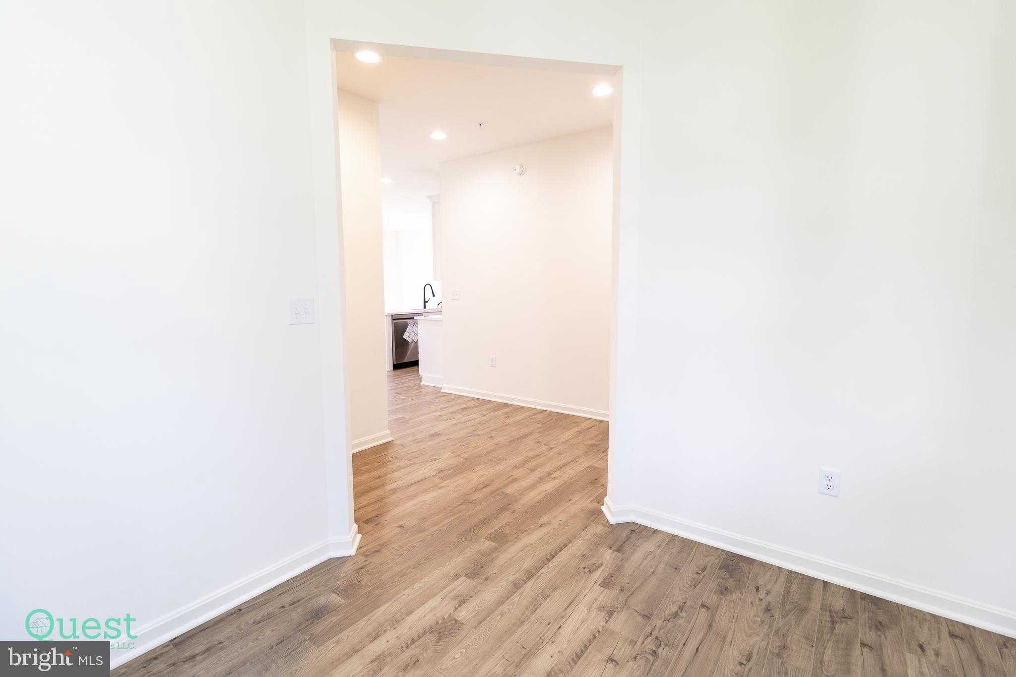 2115A Nuttal Ave photo 9