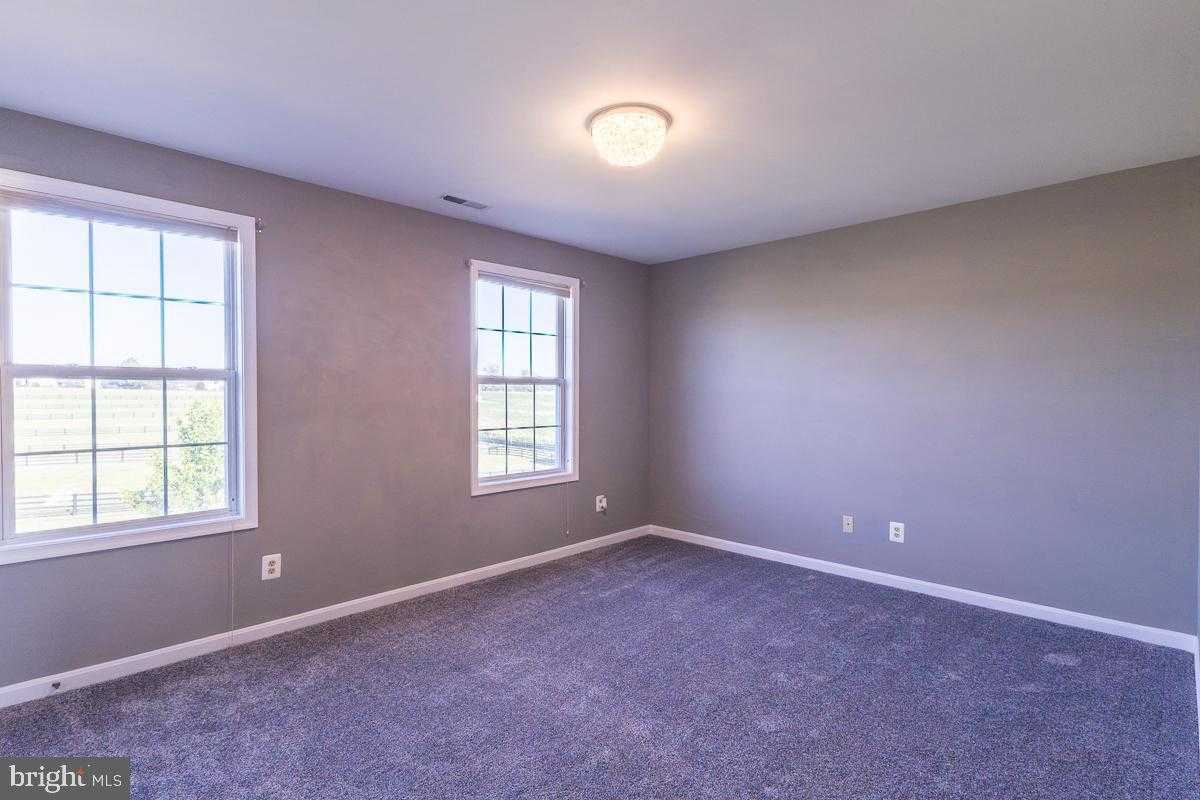 9630 Clemsonville Rd photo 36