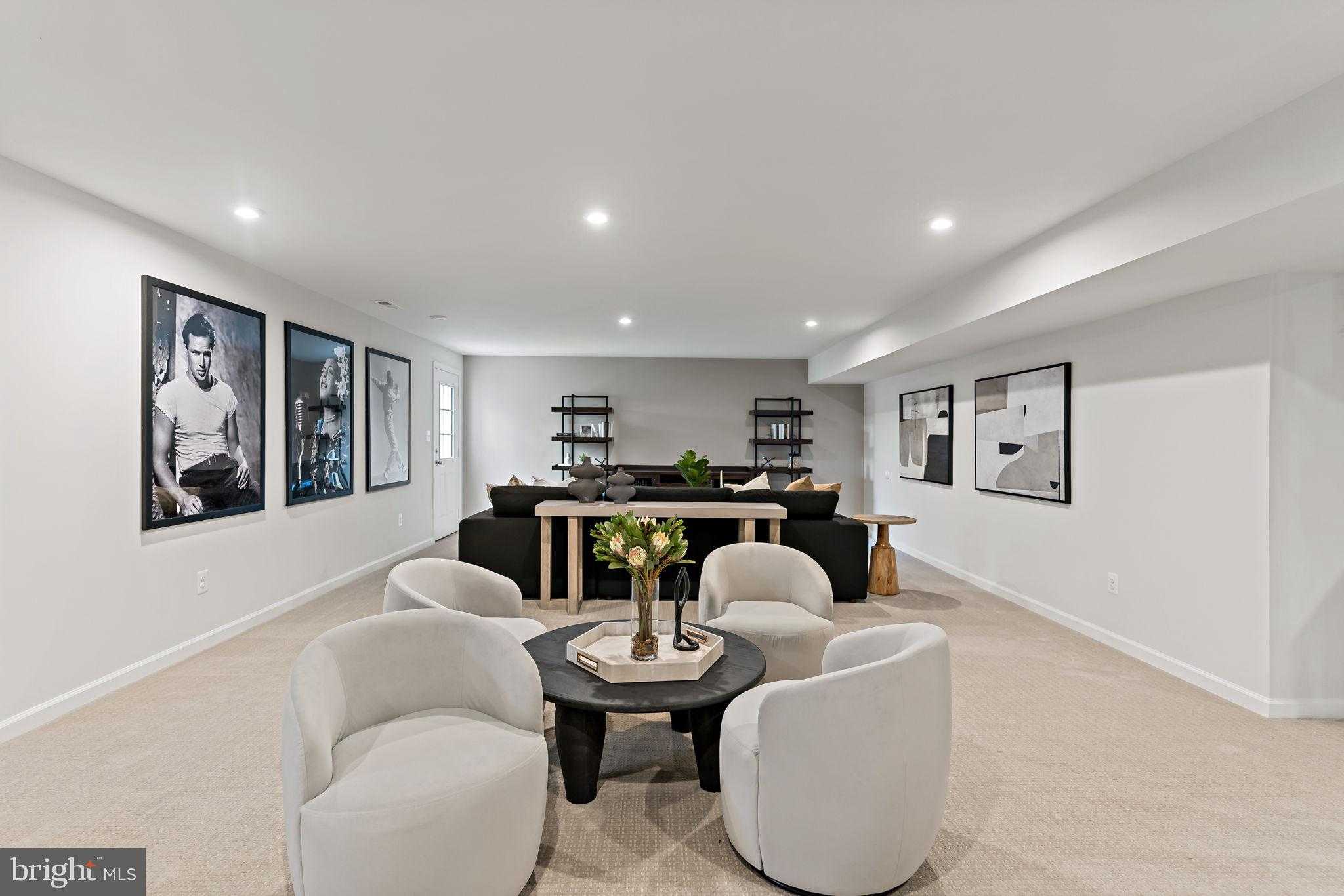 393 Outrigger Rd photo 42