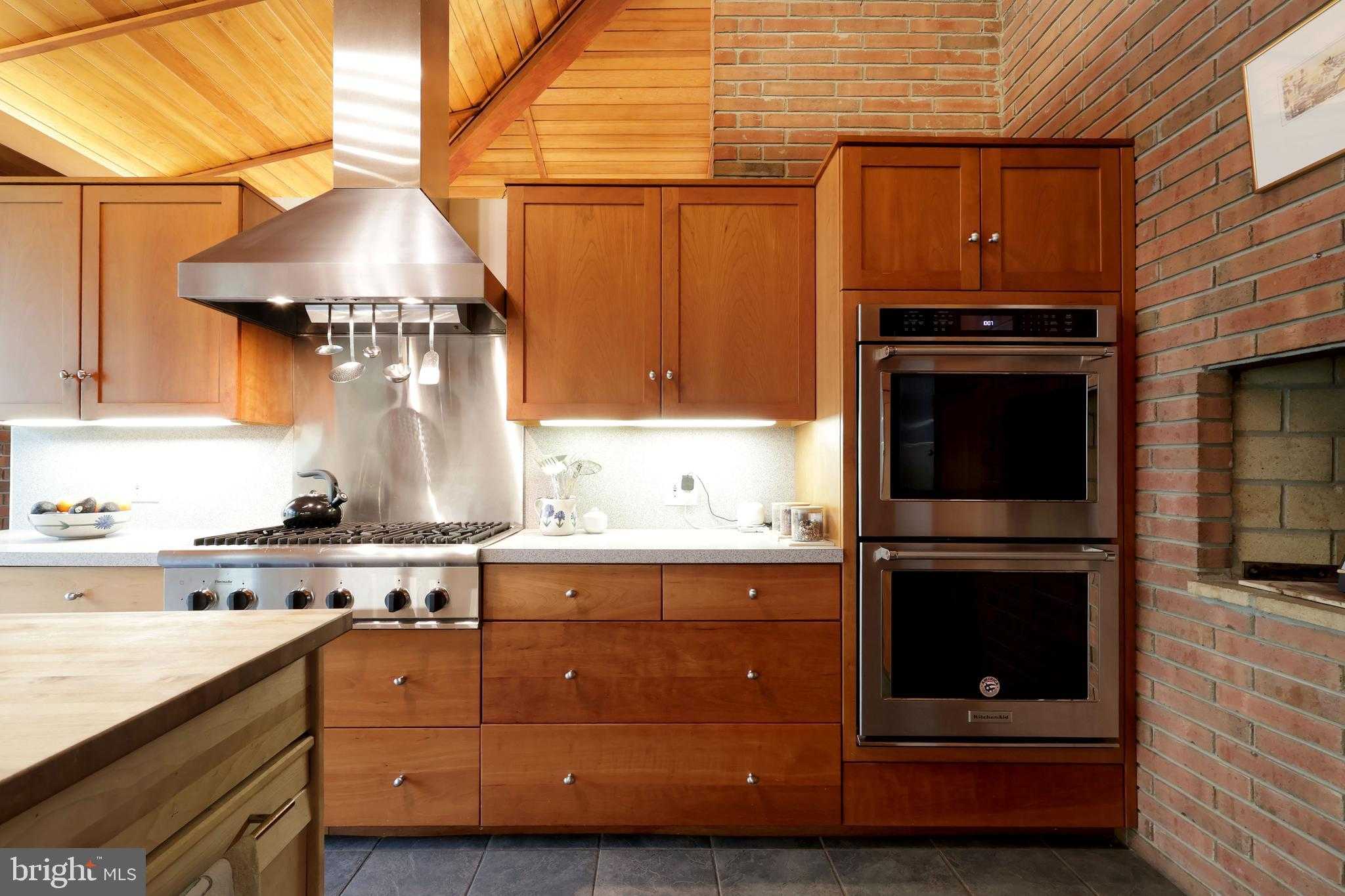 219 Ronan Dr photo 37