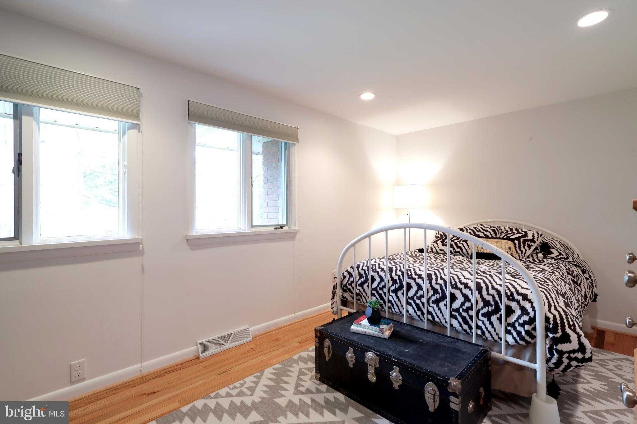 219 Ronan Dr photo 50