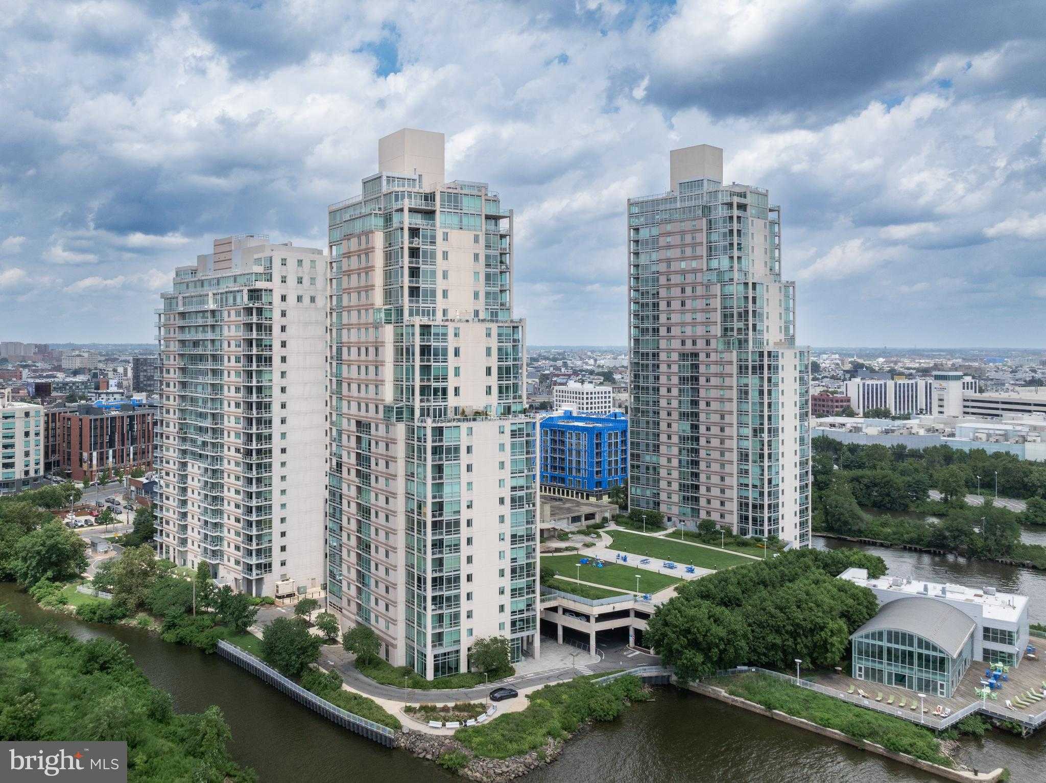 901 N Penn St photo 53