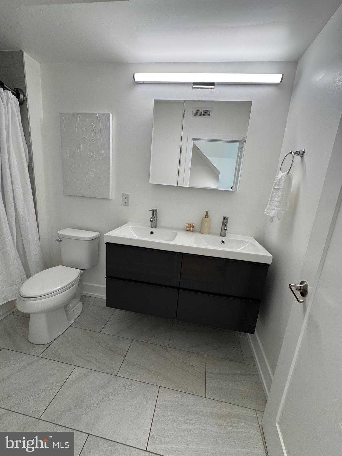 1447 N 28th St photo 31