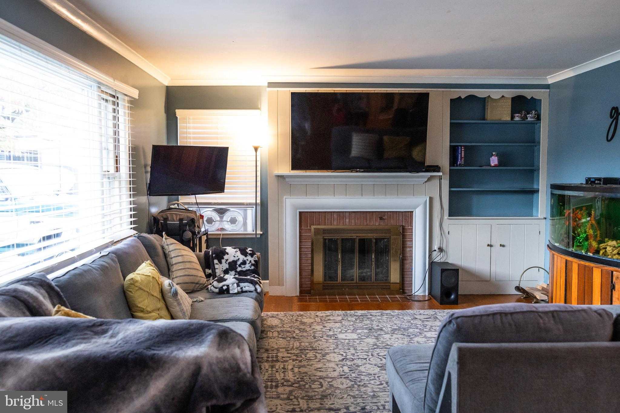 17334 W Washington St photo 2