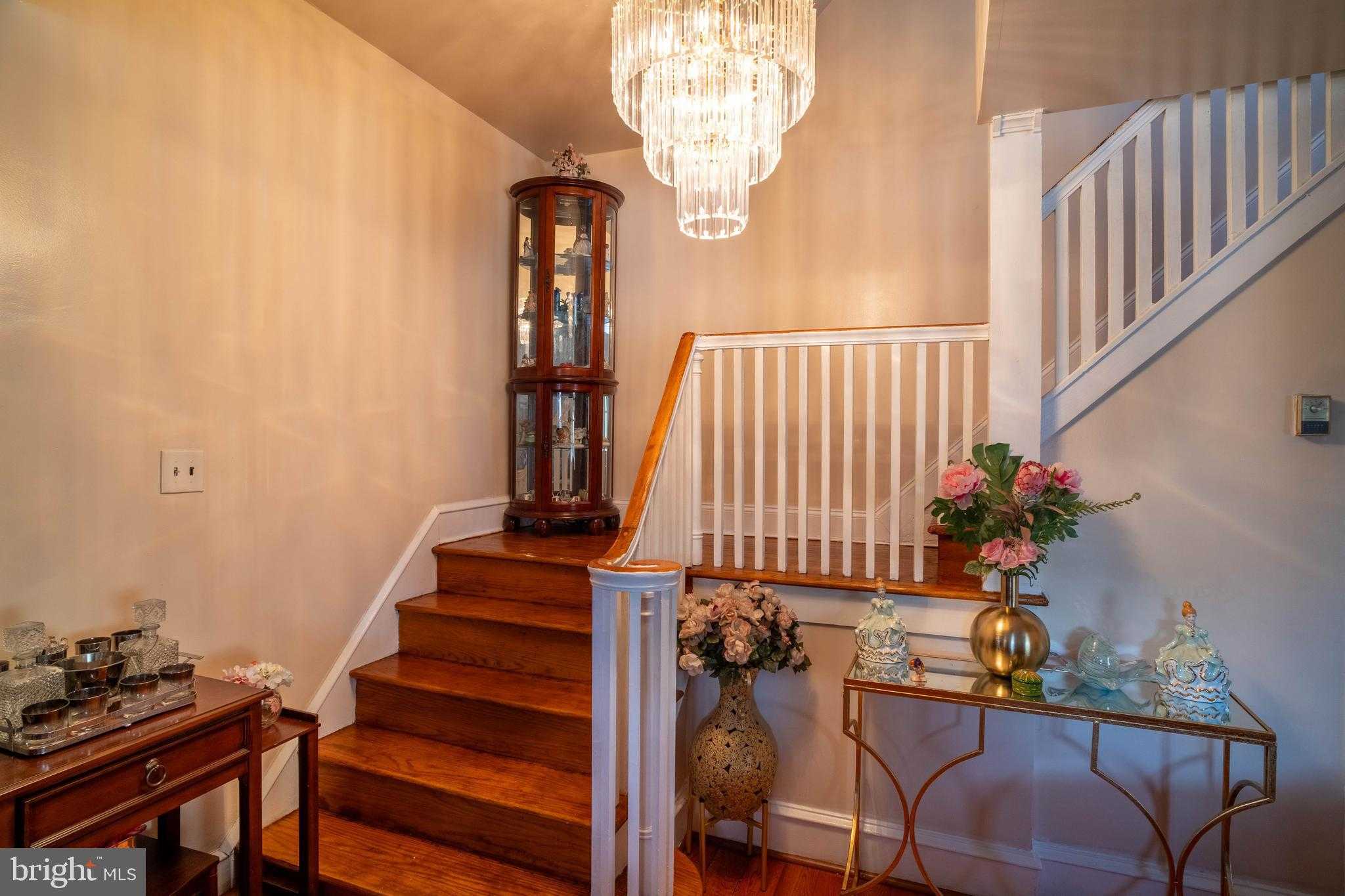 1227 Harrison St photo 11