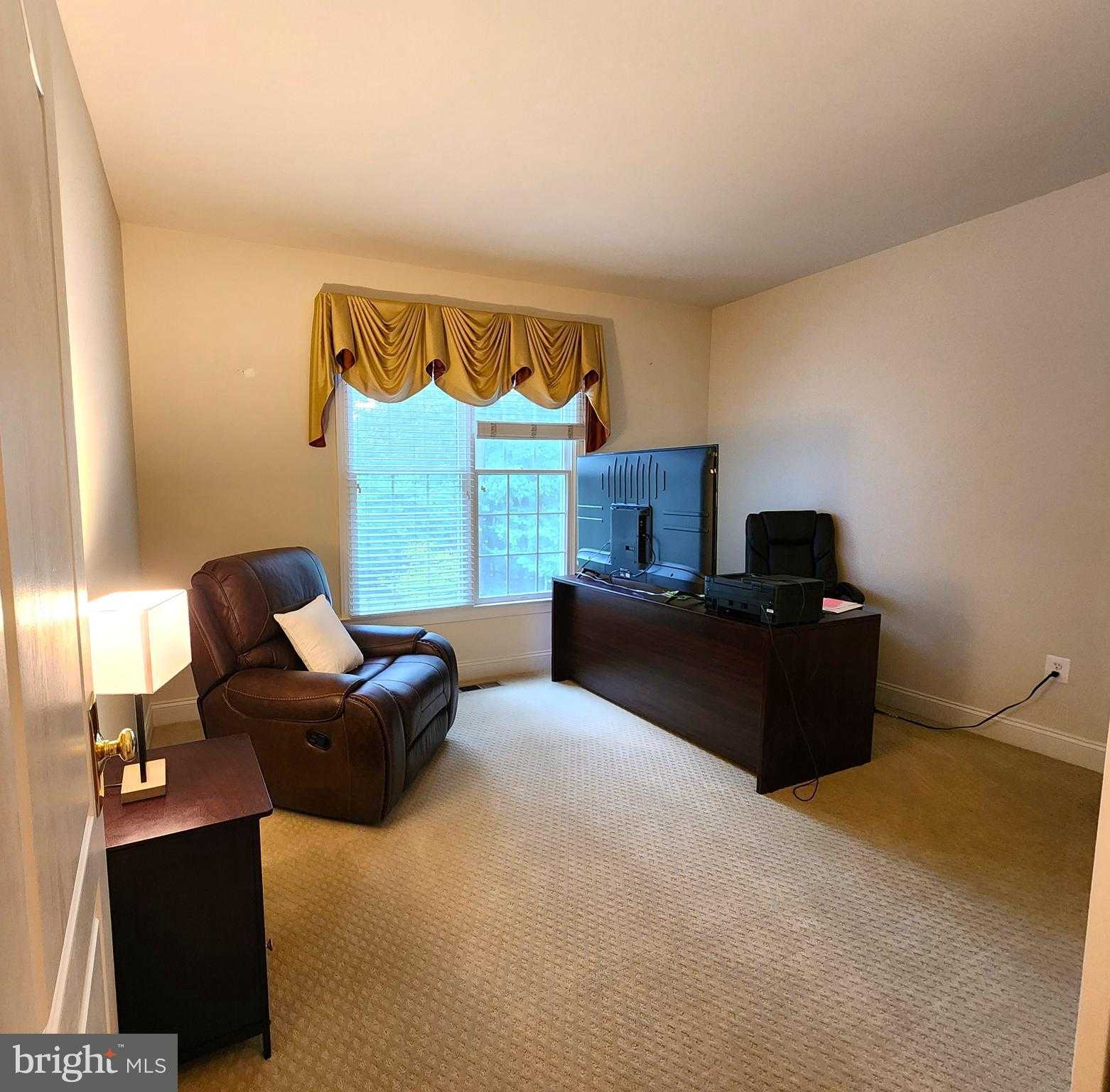 7705 Kennett CT photo 15