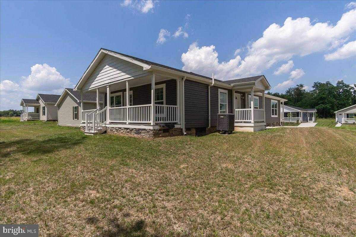 1361 Connecticut Ave photo 30