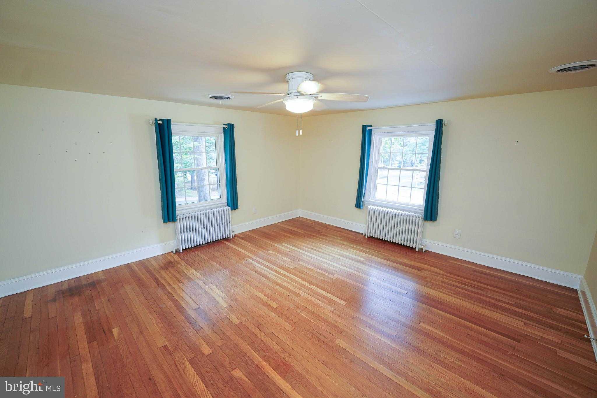 722 S Park Dr photo 37