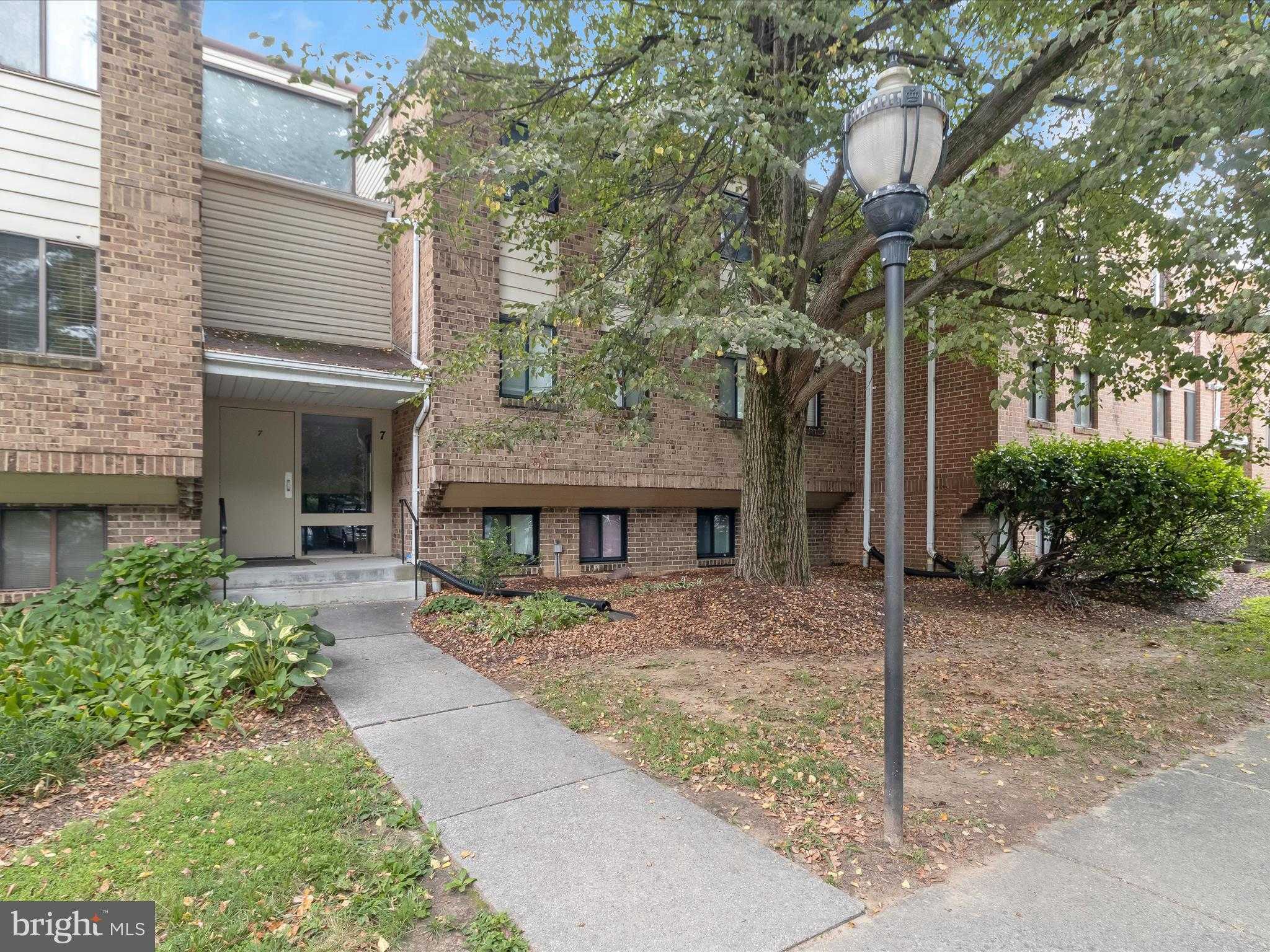 7 Windblown CT Unit 201 photo 42