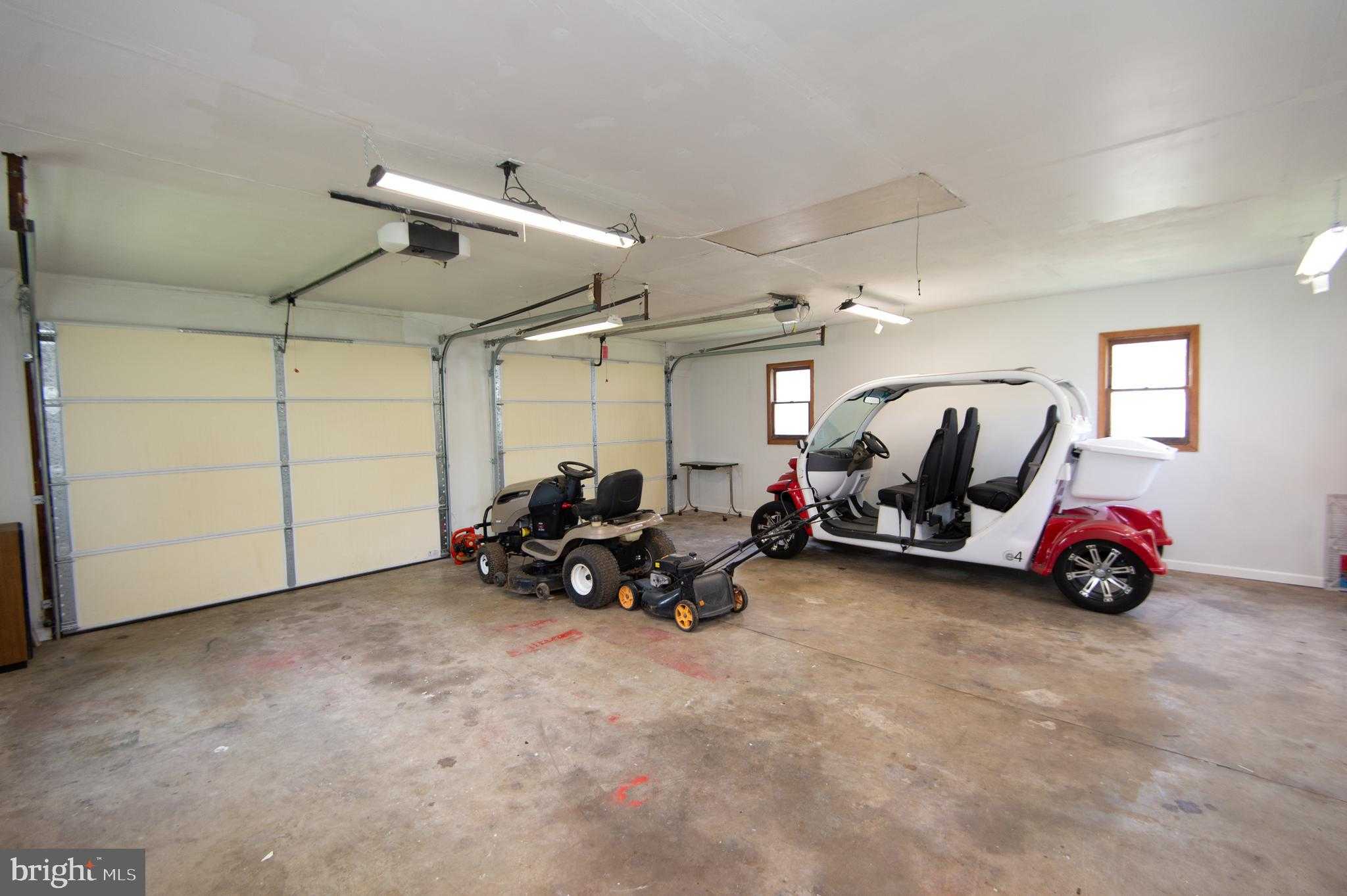 5302 River Dr photo 32