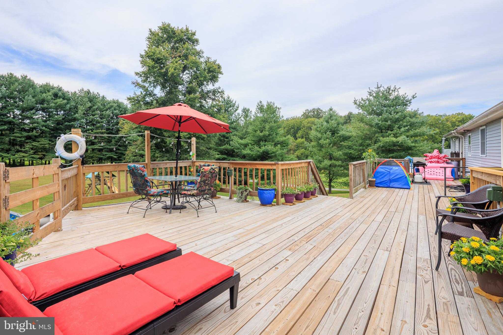 1045 Doyle Rd photo 35