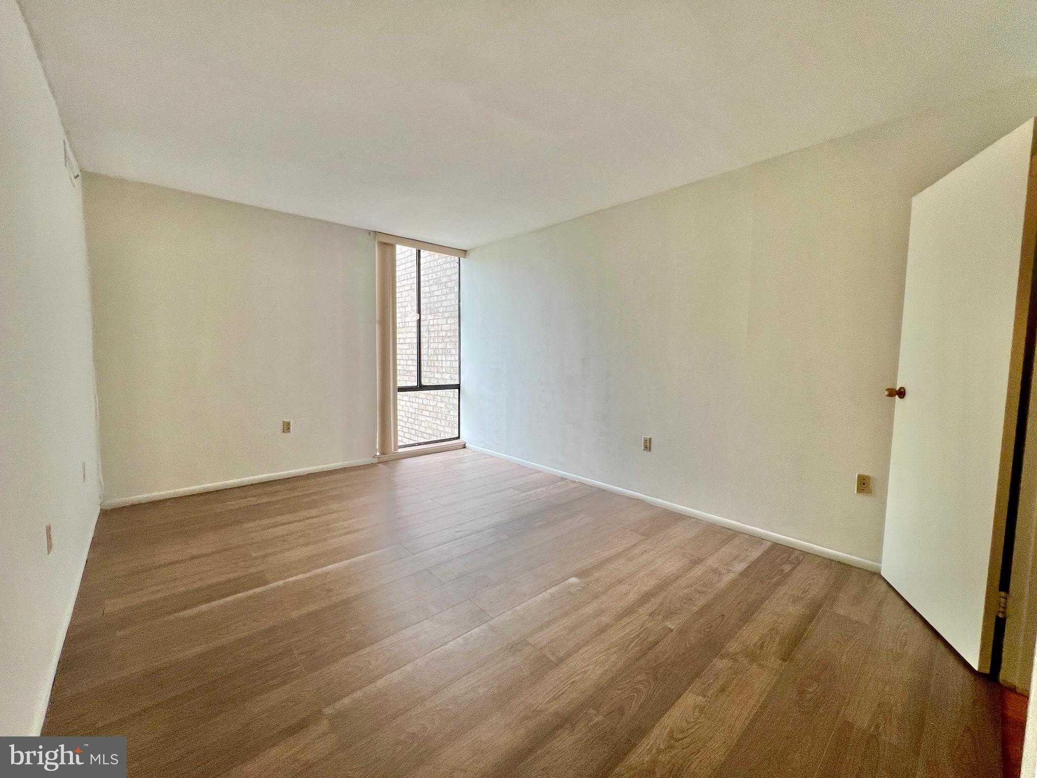 8663 Greenbelt Rd Apt 201 photo 20