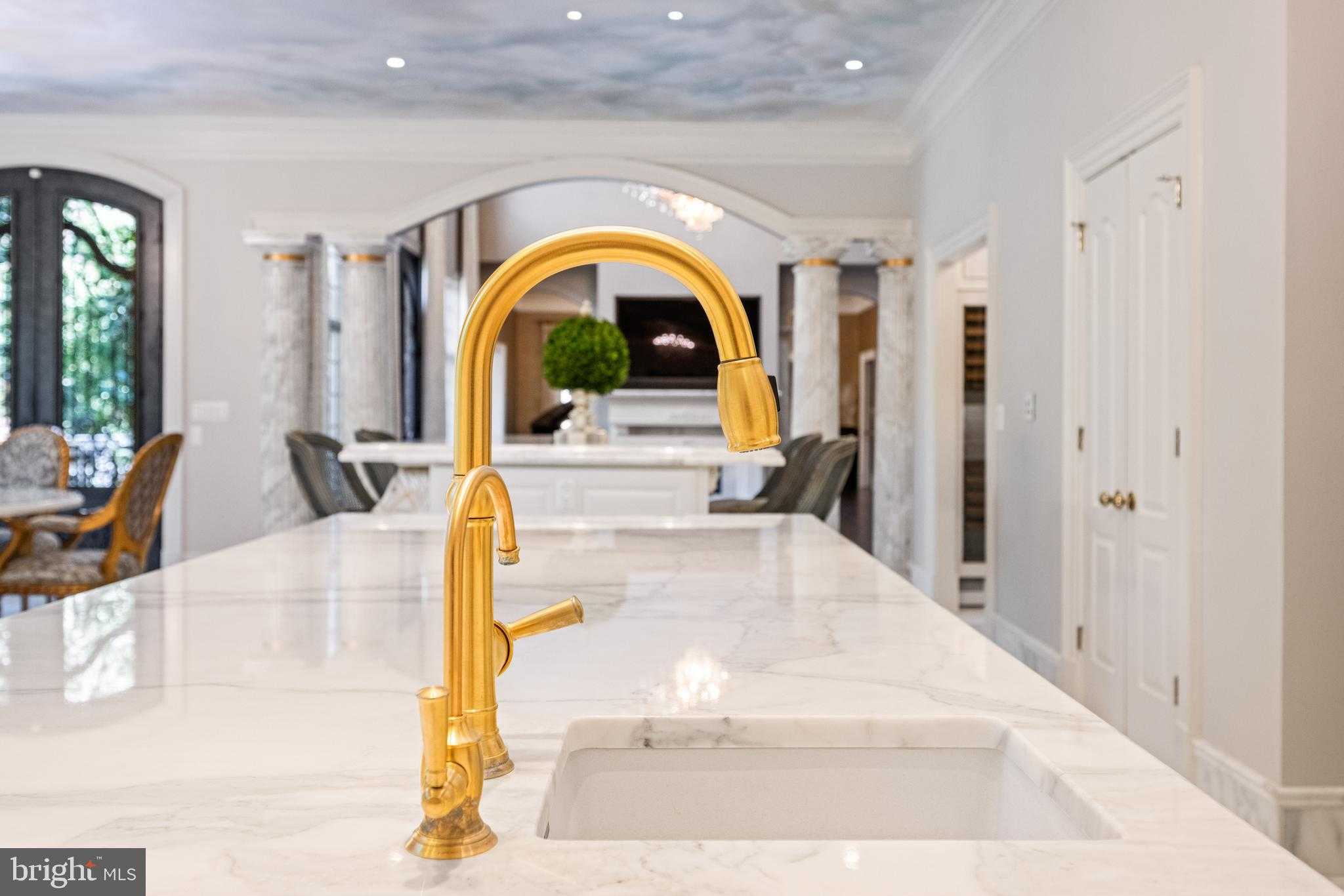 9112 Mine Run Dr photo 34