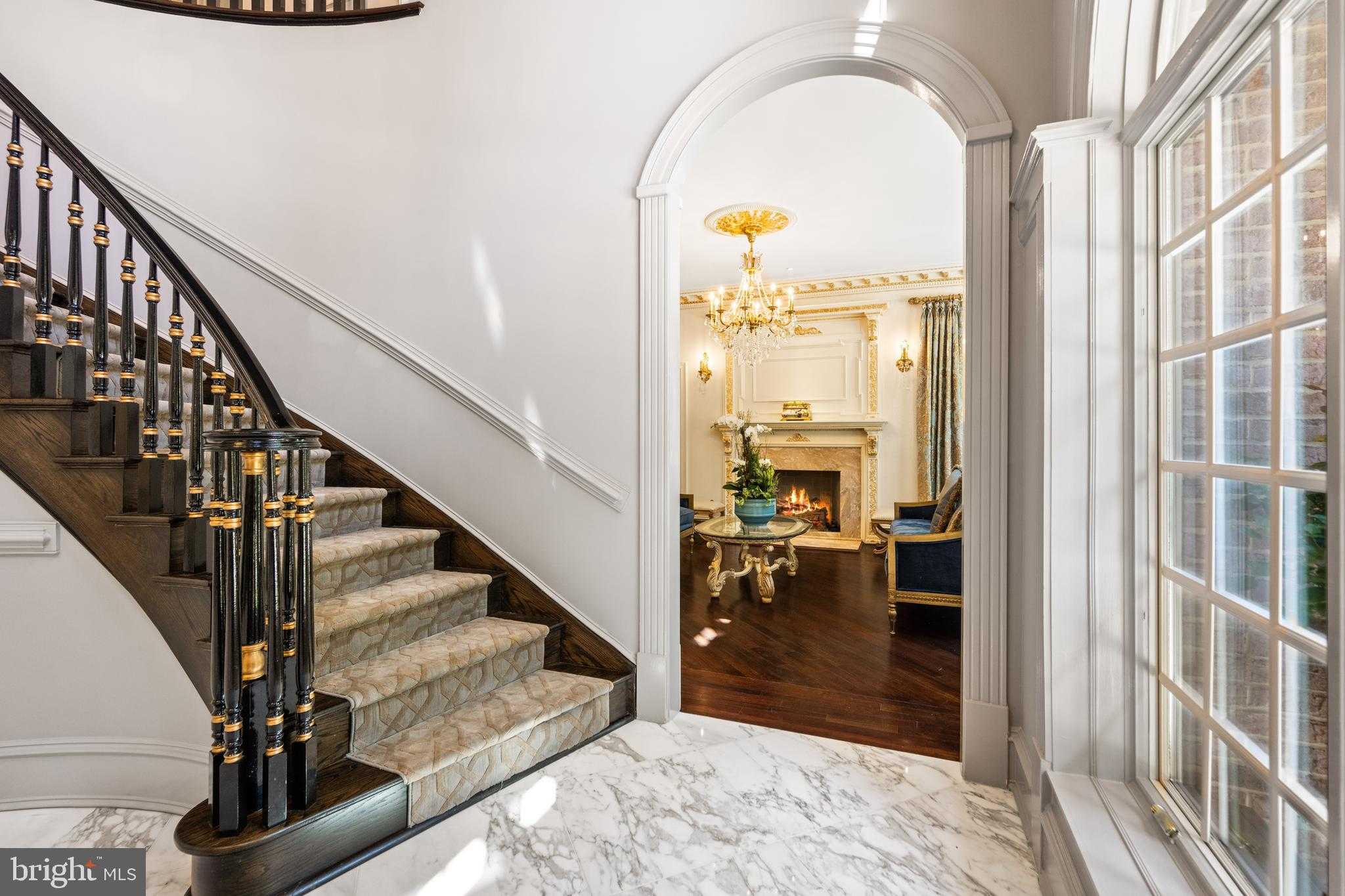 9112 Mine Run Dr photo 7