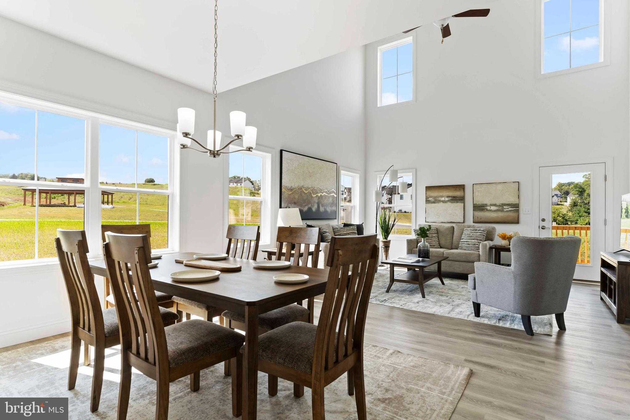 651 Brittany Dr photo 6