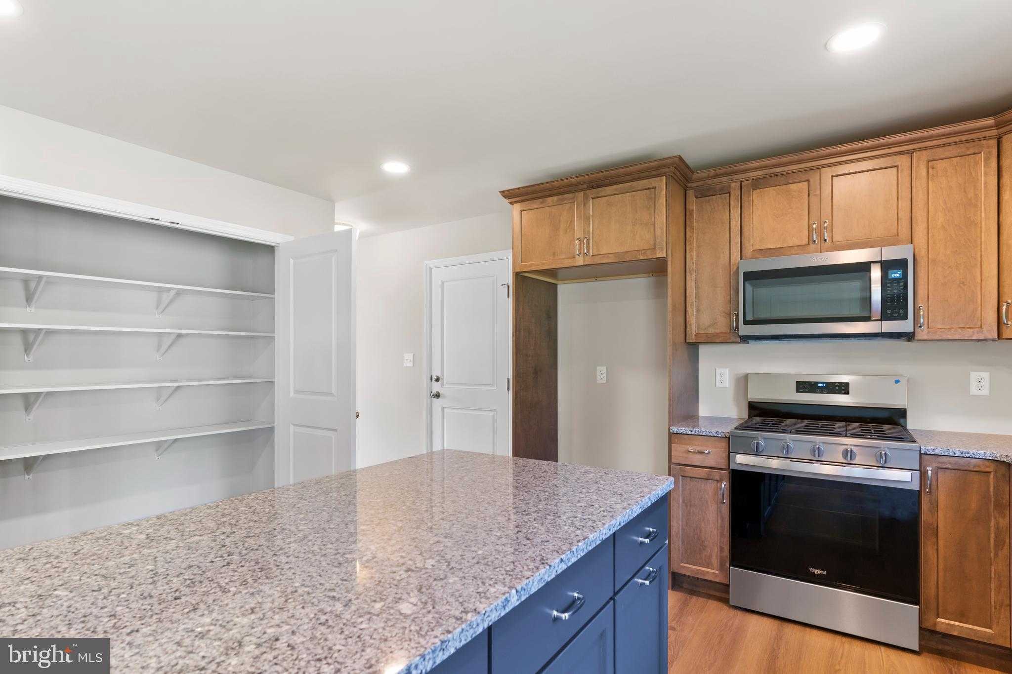 6307 Aston Ct photo 11