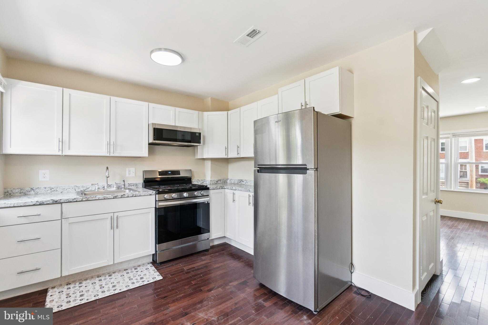 510 Seagull Ave photo 2