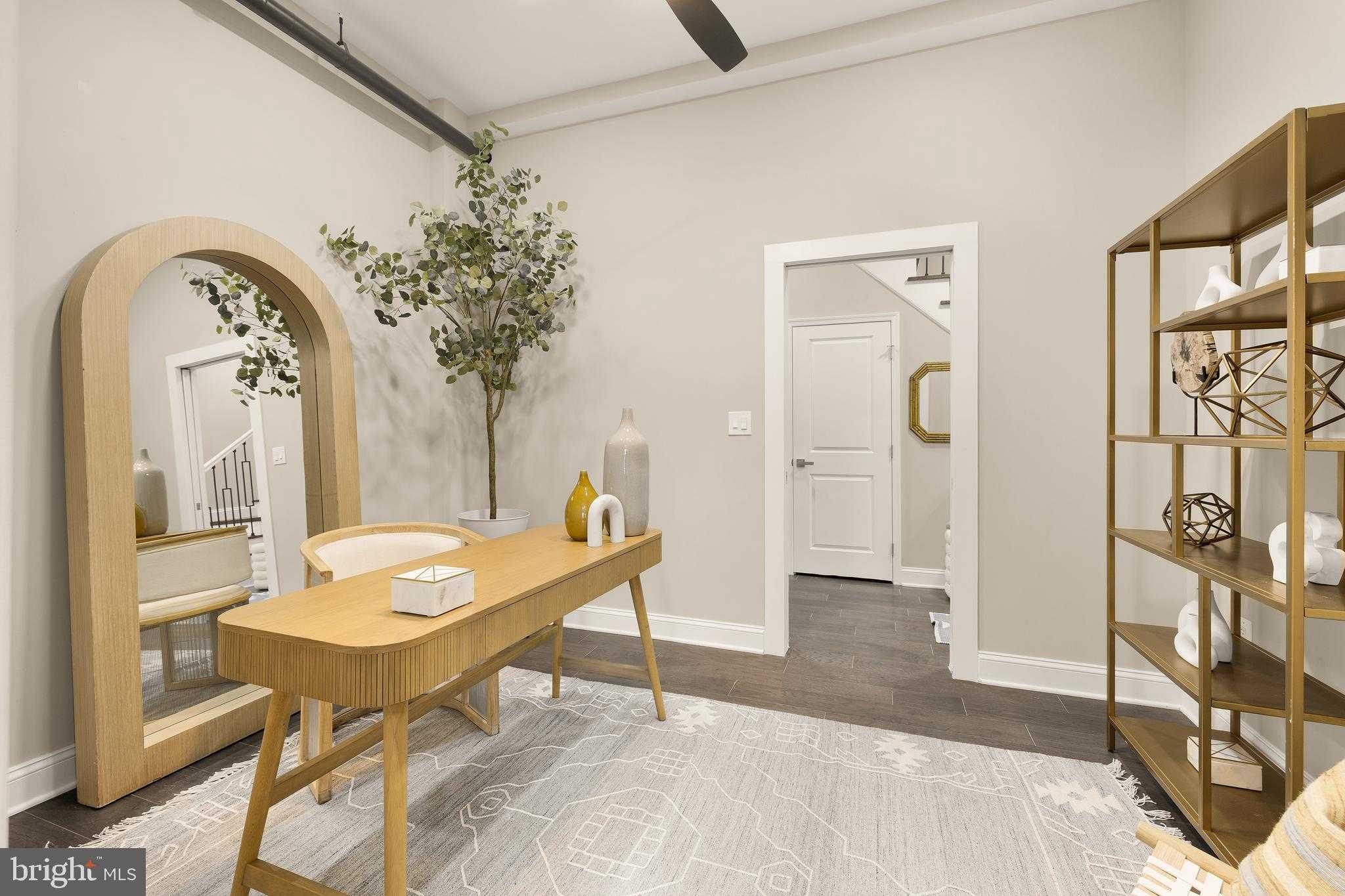 1225 King St photo 7