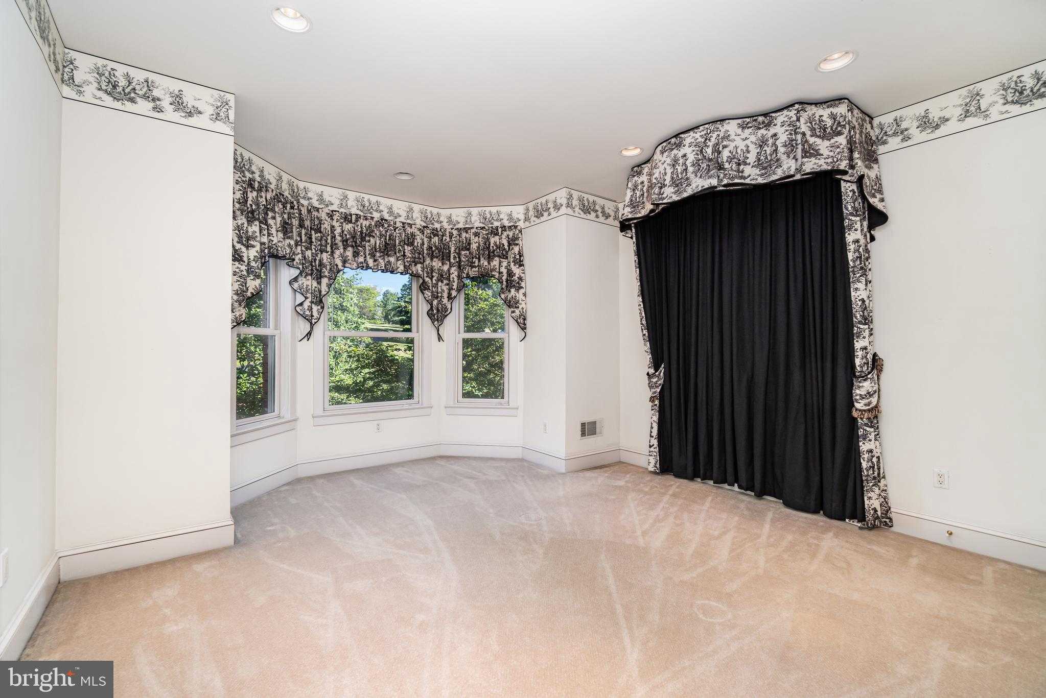 133 Jeff Ln photo 41