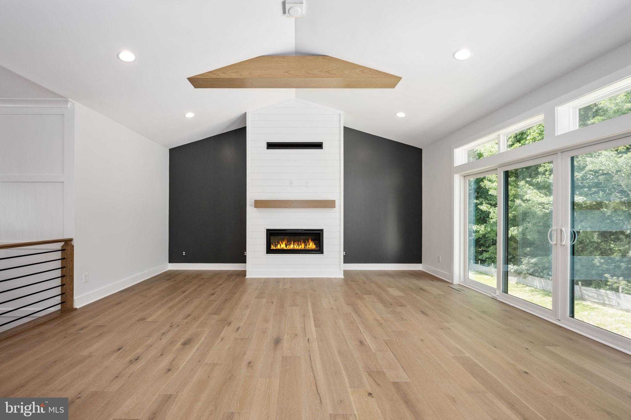 8639 Rosni Way photo 11