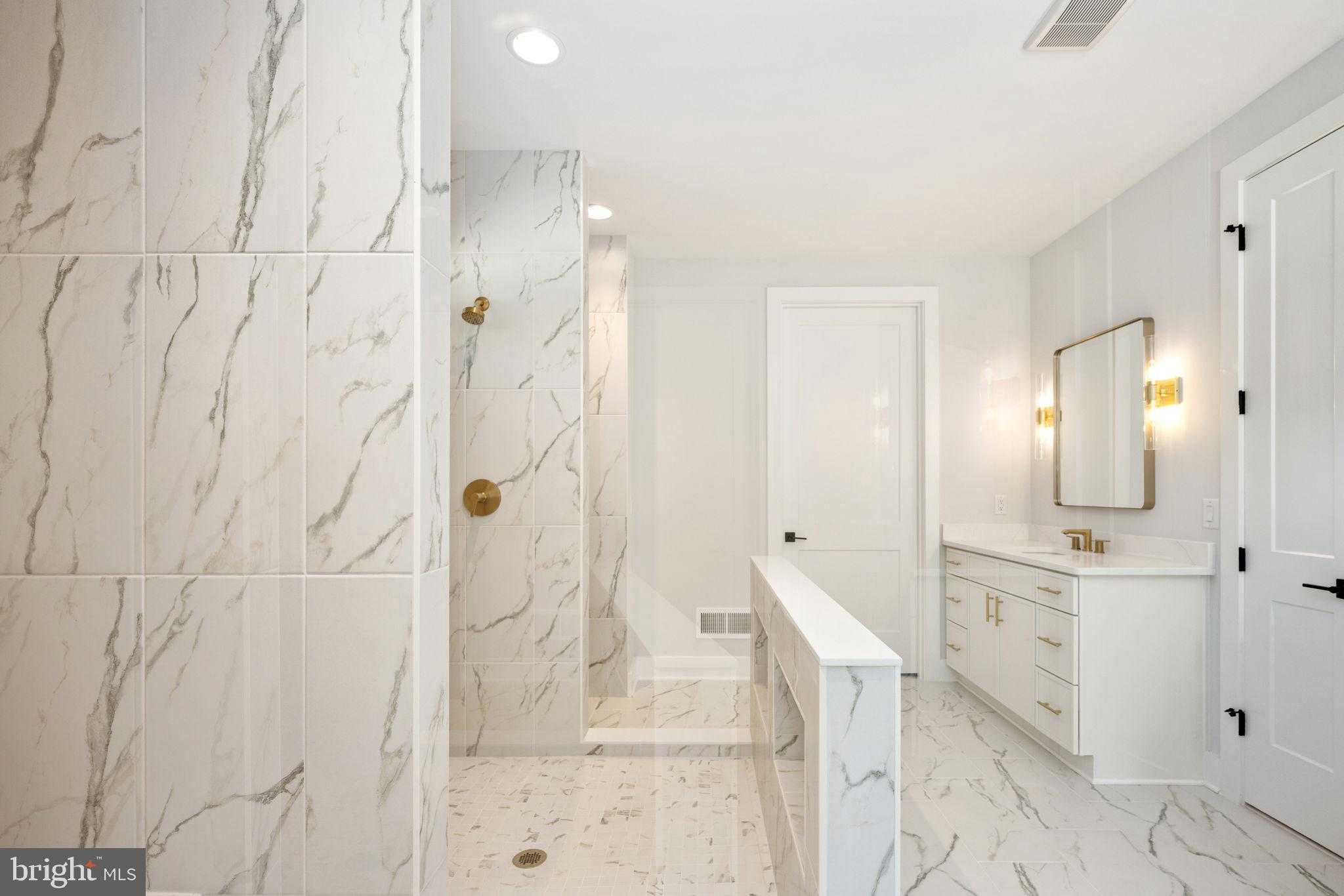 8639 Rosni Way photo 13