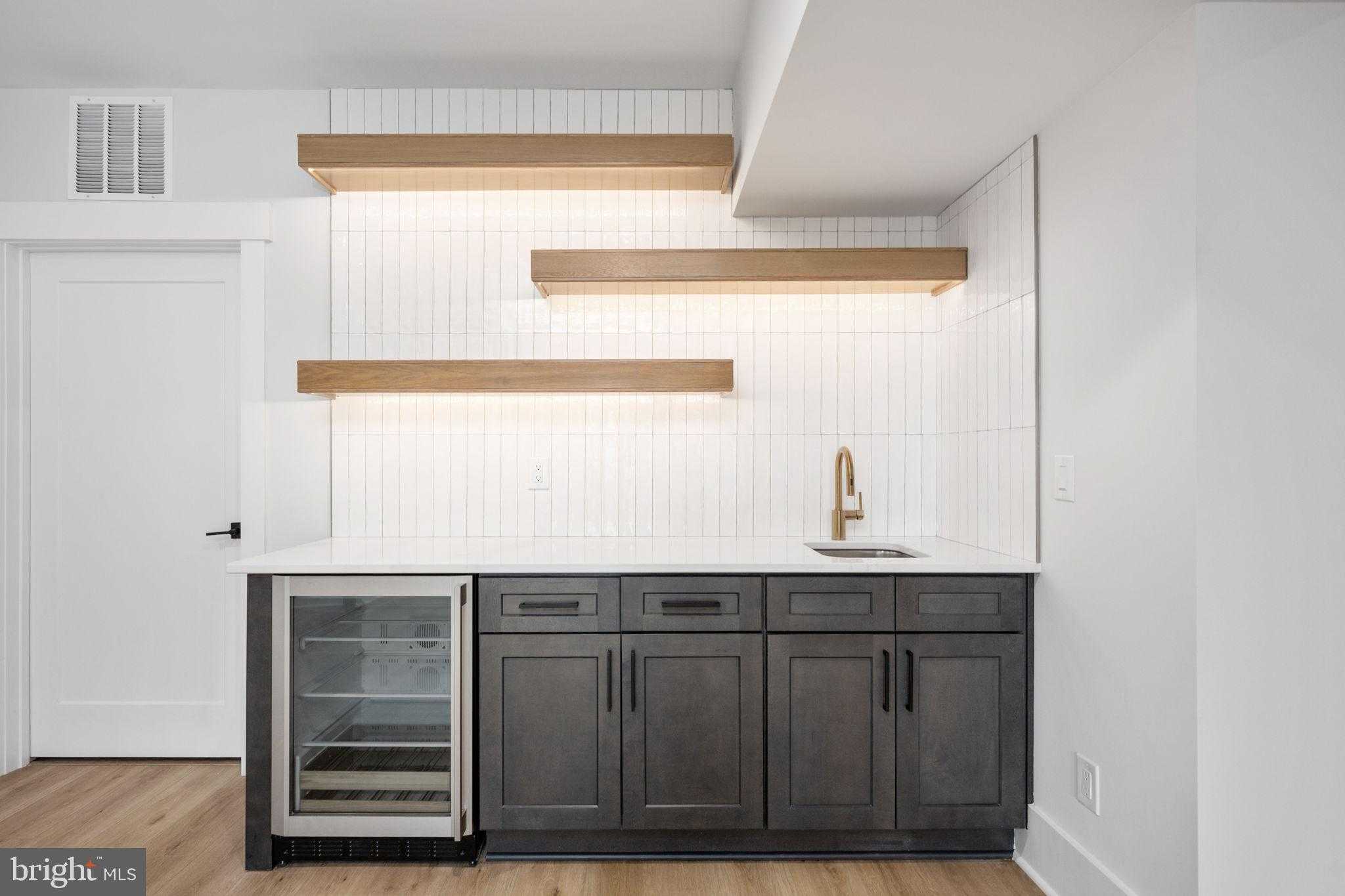 8639 Rosni Way photo 16