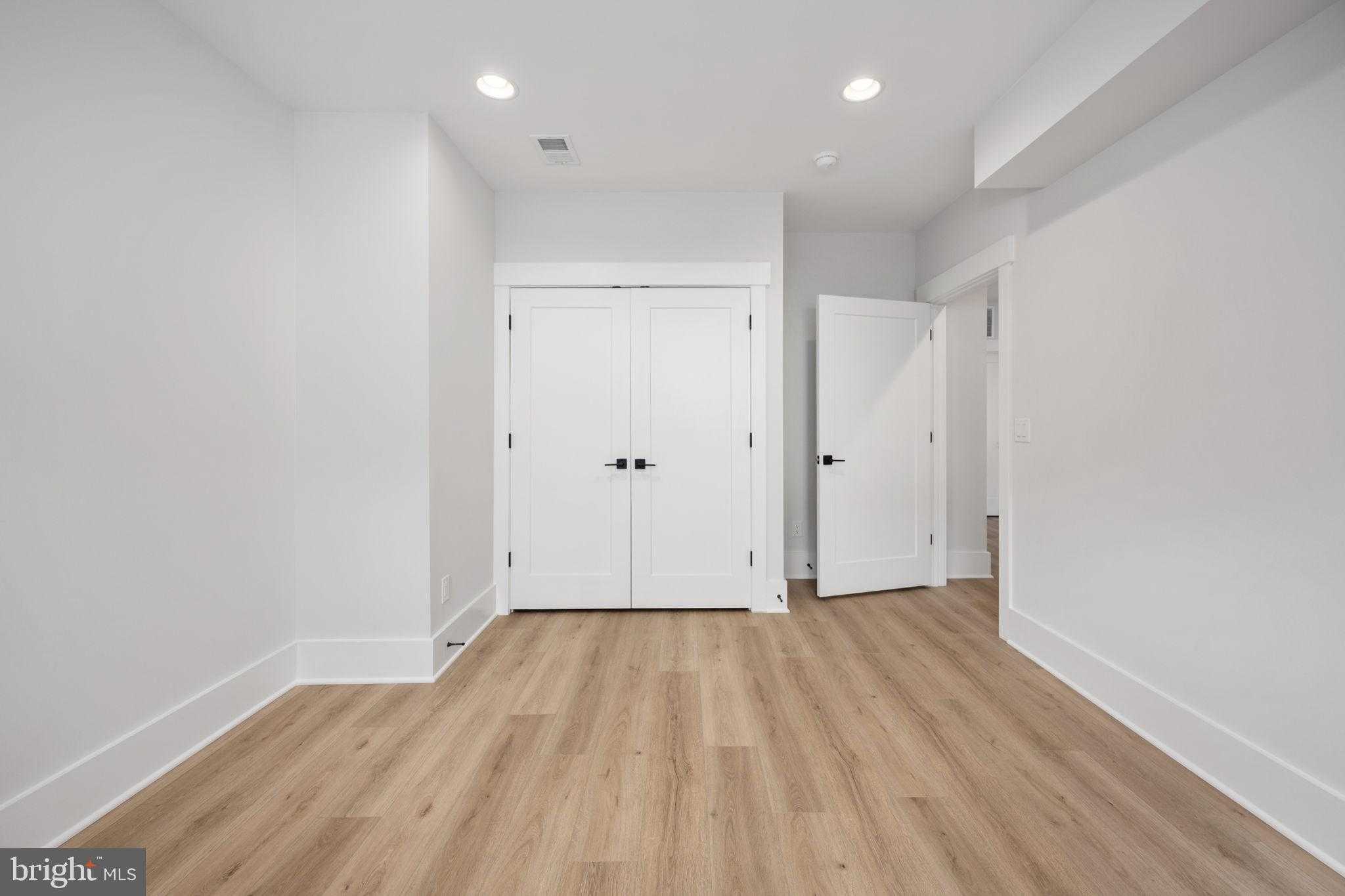 8639 Rosni Way photo 74