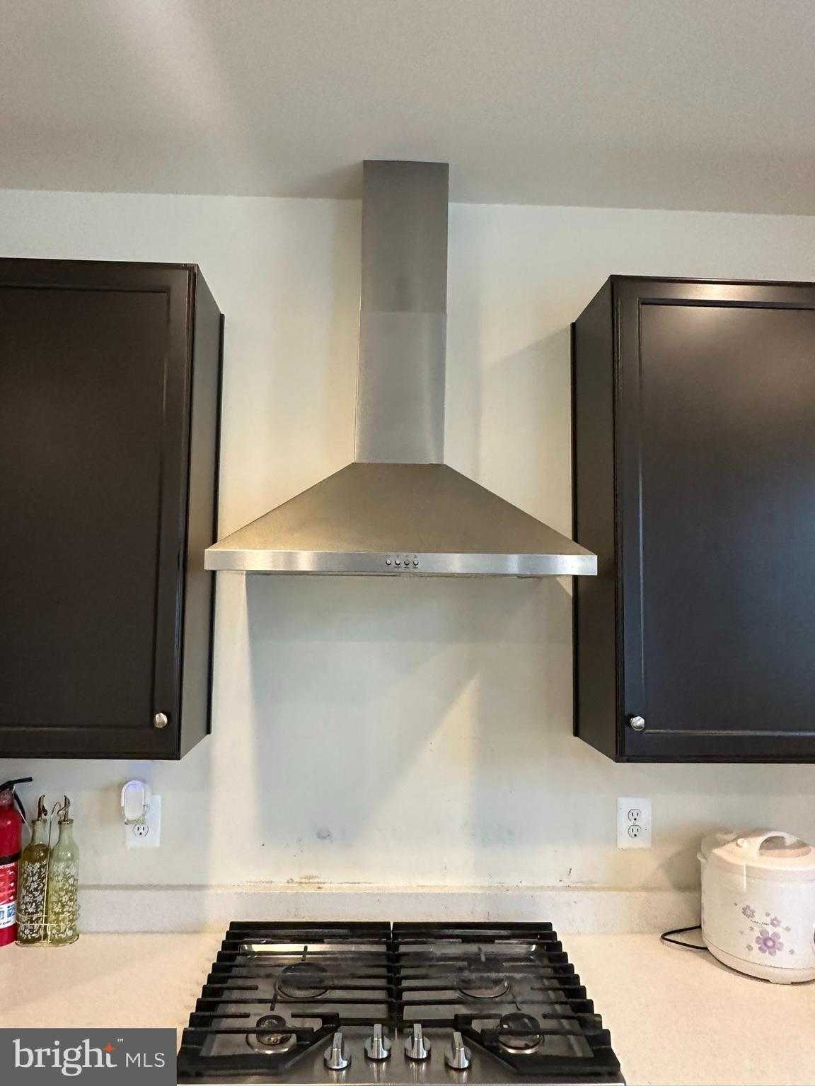 9322 Alloway Dr photo 9