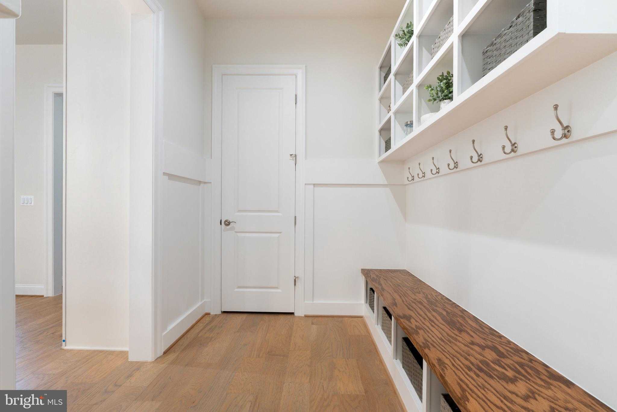 1805 Mcguire CT photo 25