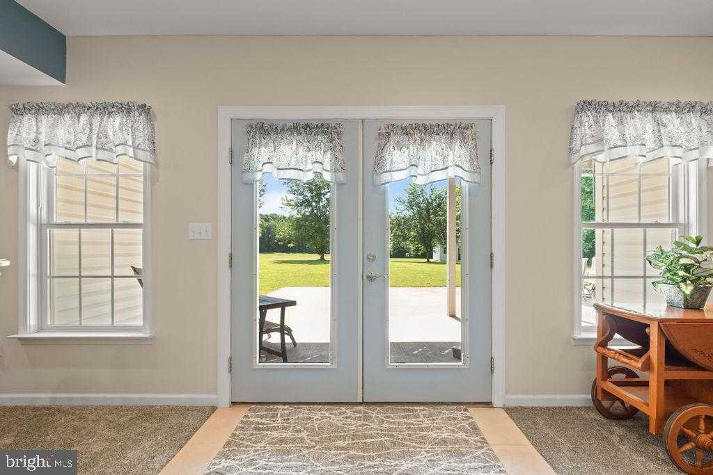 7609 Baileys Rd photo 83